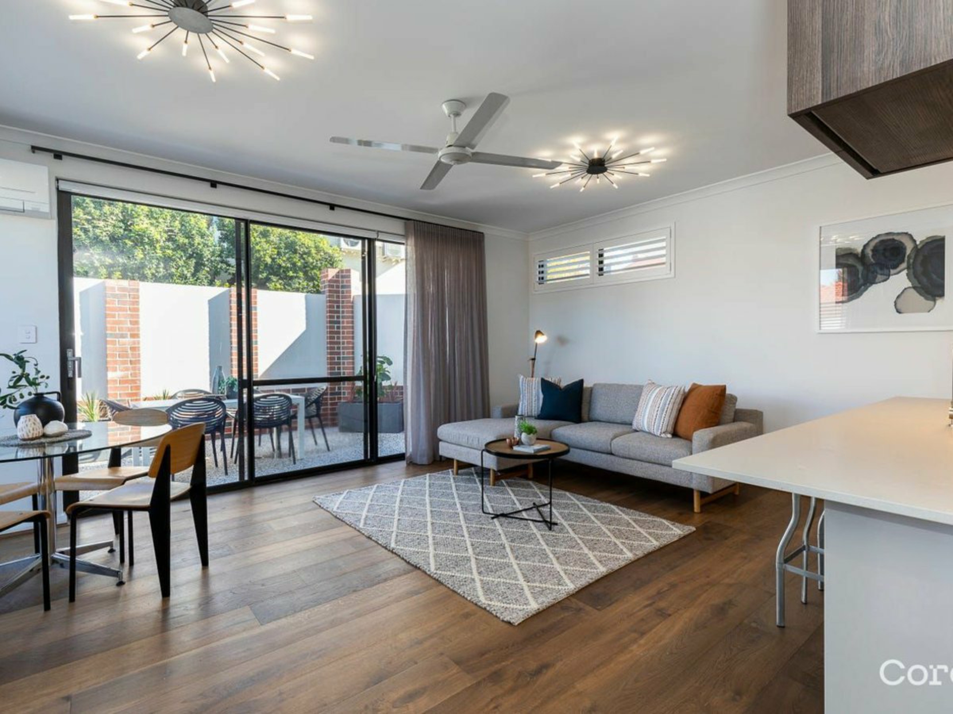 1D Austen Lane, LEEDERVILLE