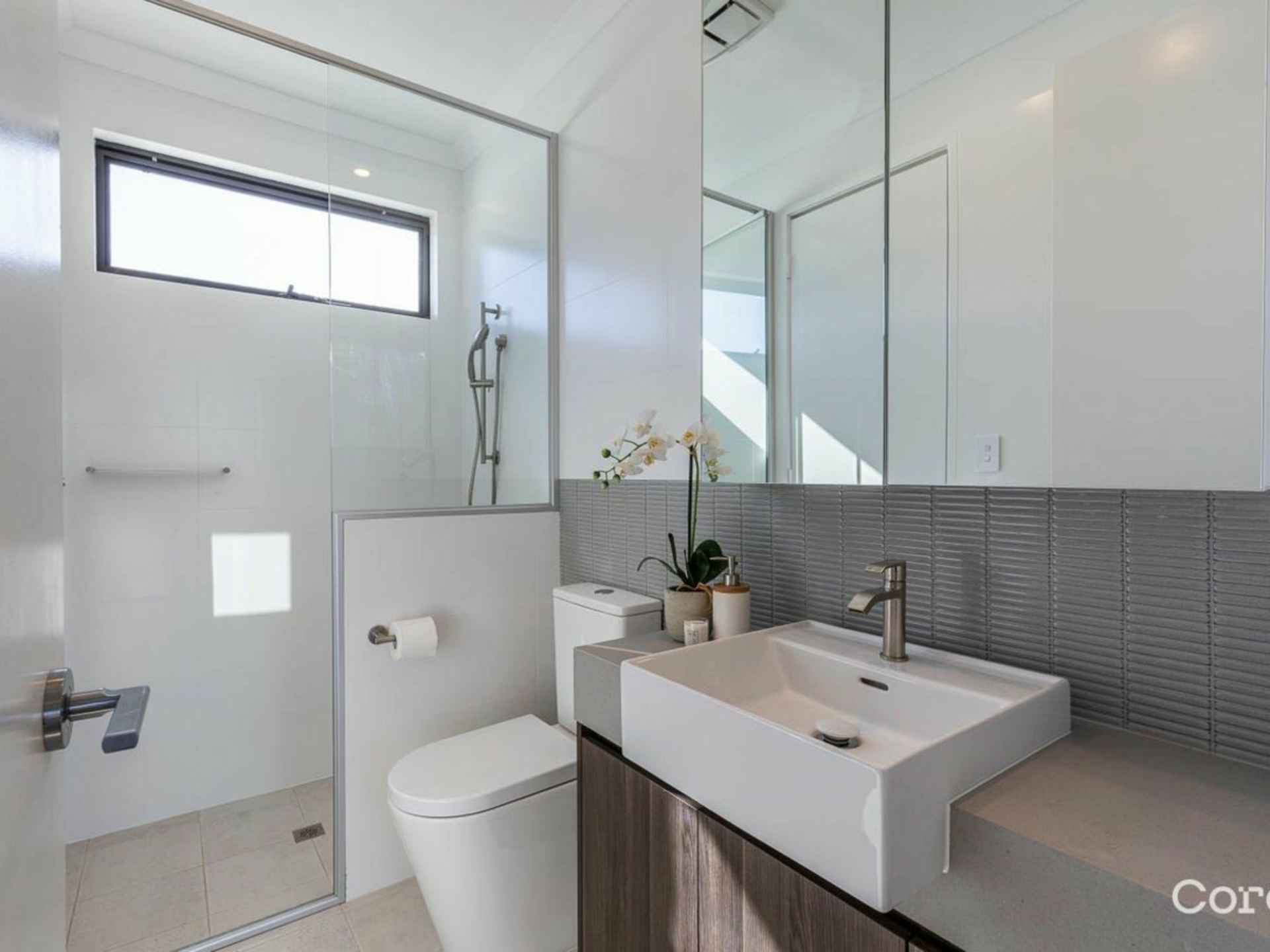1D Austen Lane, LEEDERVILLE