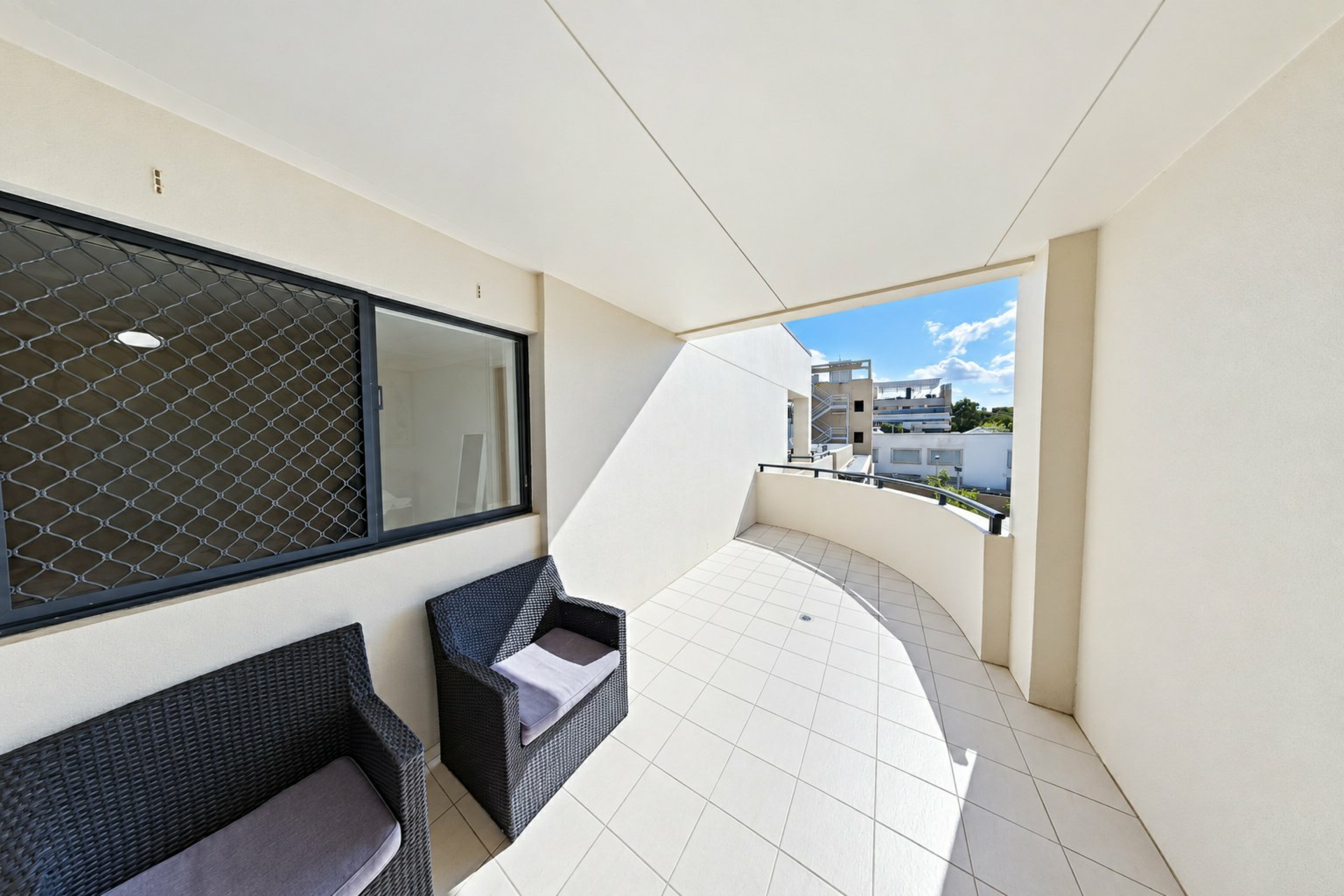 Unit 28/121-123 Hill Street — photo 7 of 11