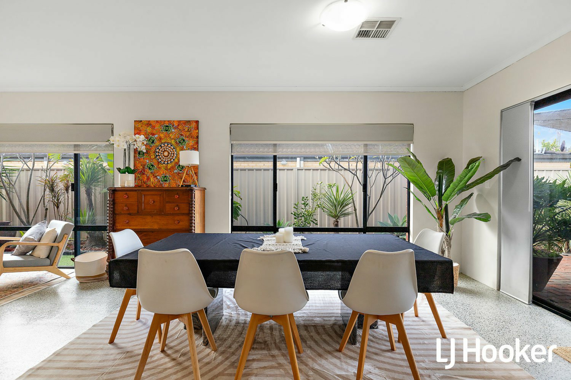 2 Tony Martin way — photo 18 of 30