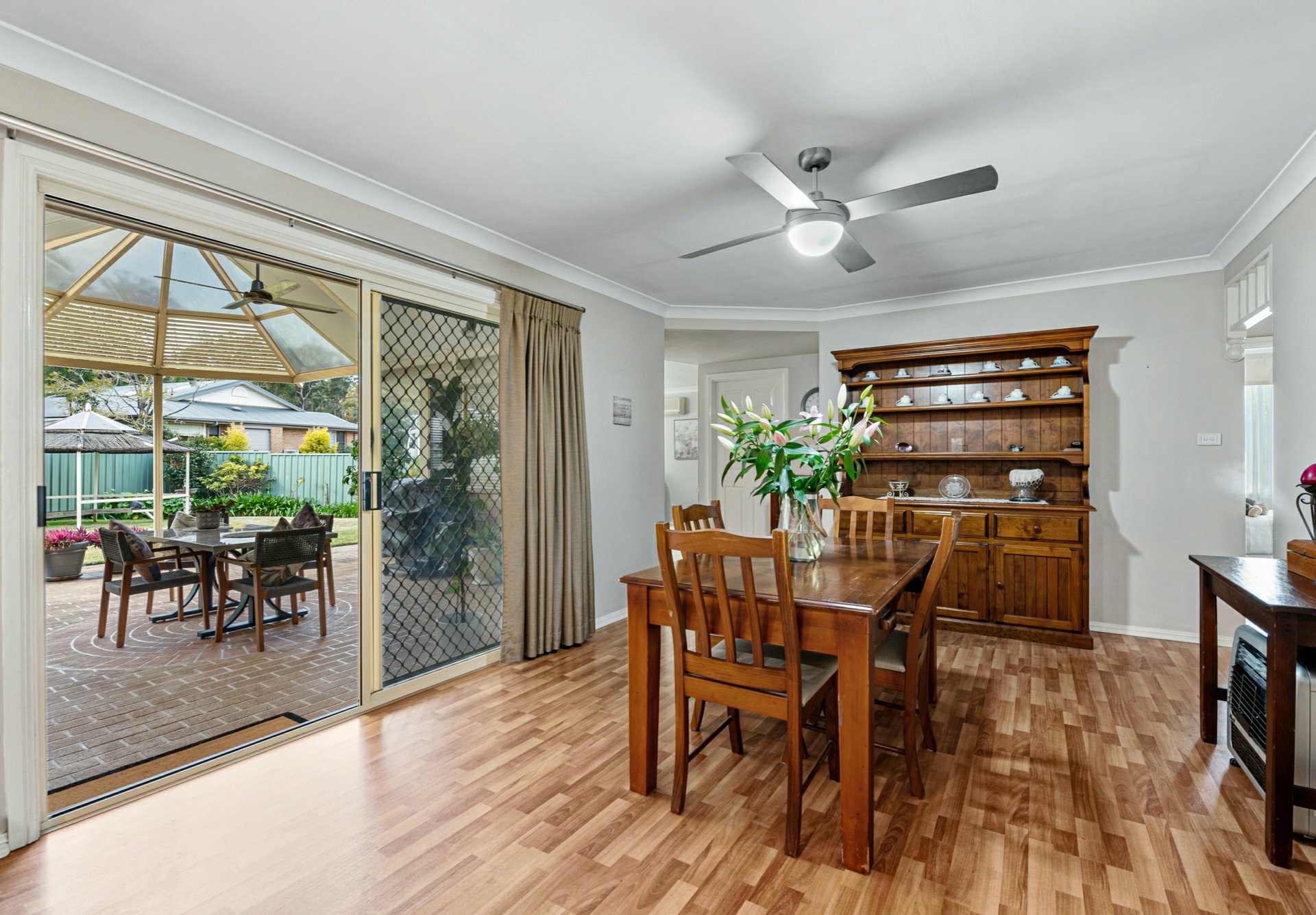 6 Toohey Cove, ELEEBANA