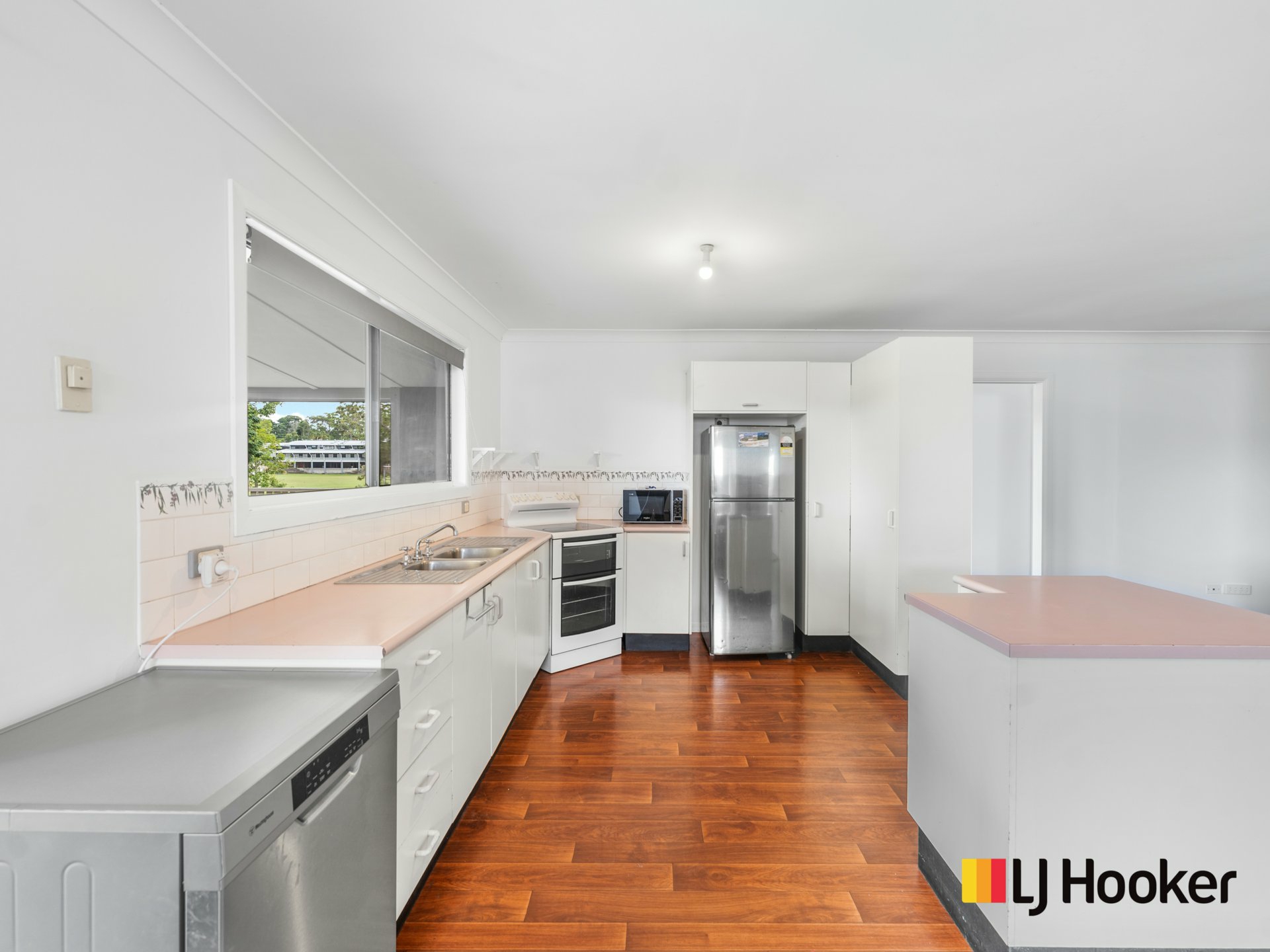 30 Cameron Street, MACLEAN