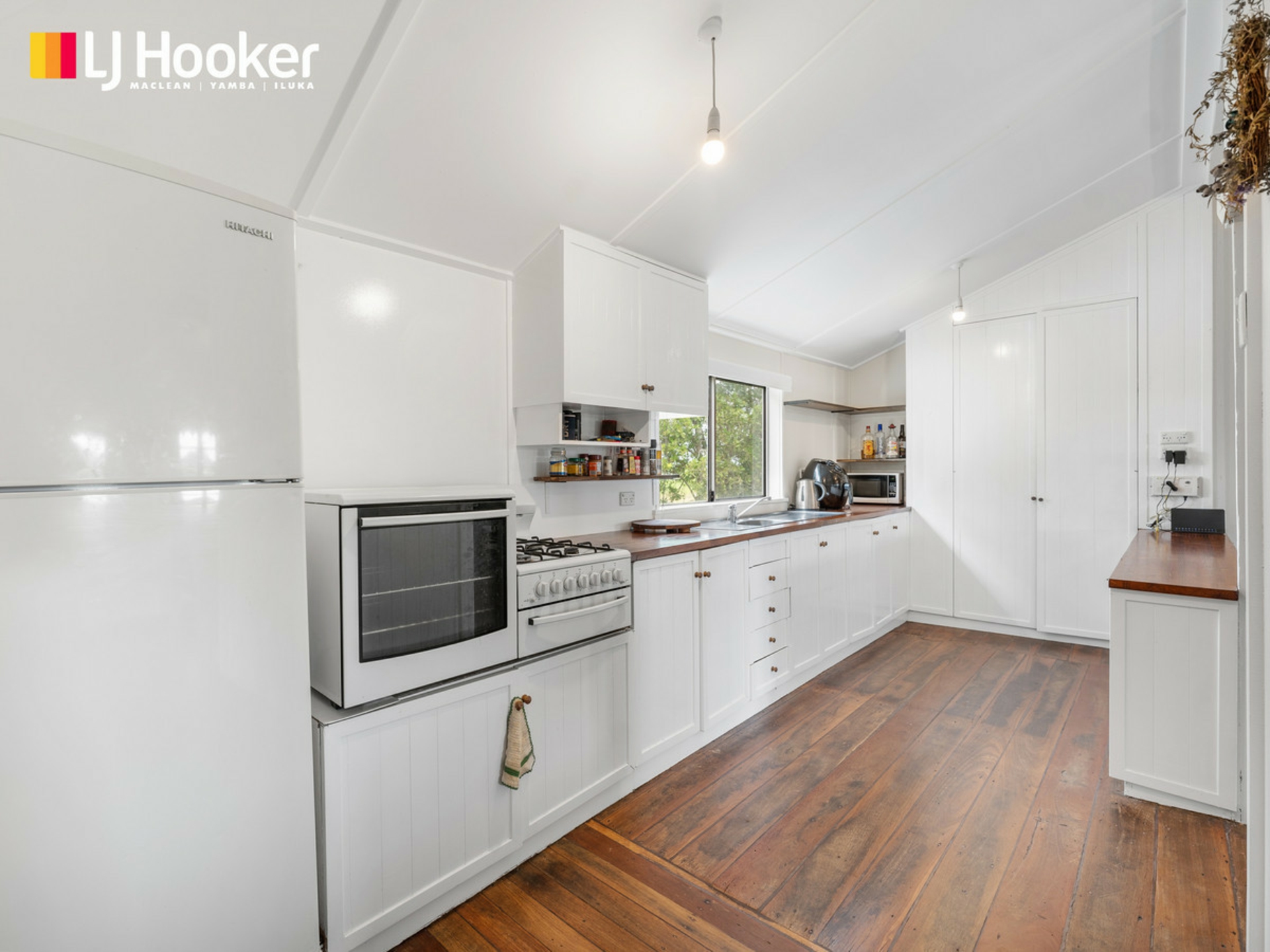 385 South Arm School Road, WOODFORD ISLAND