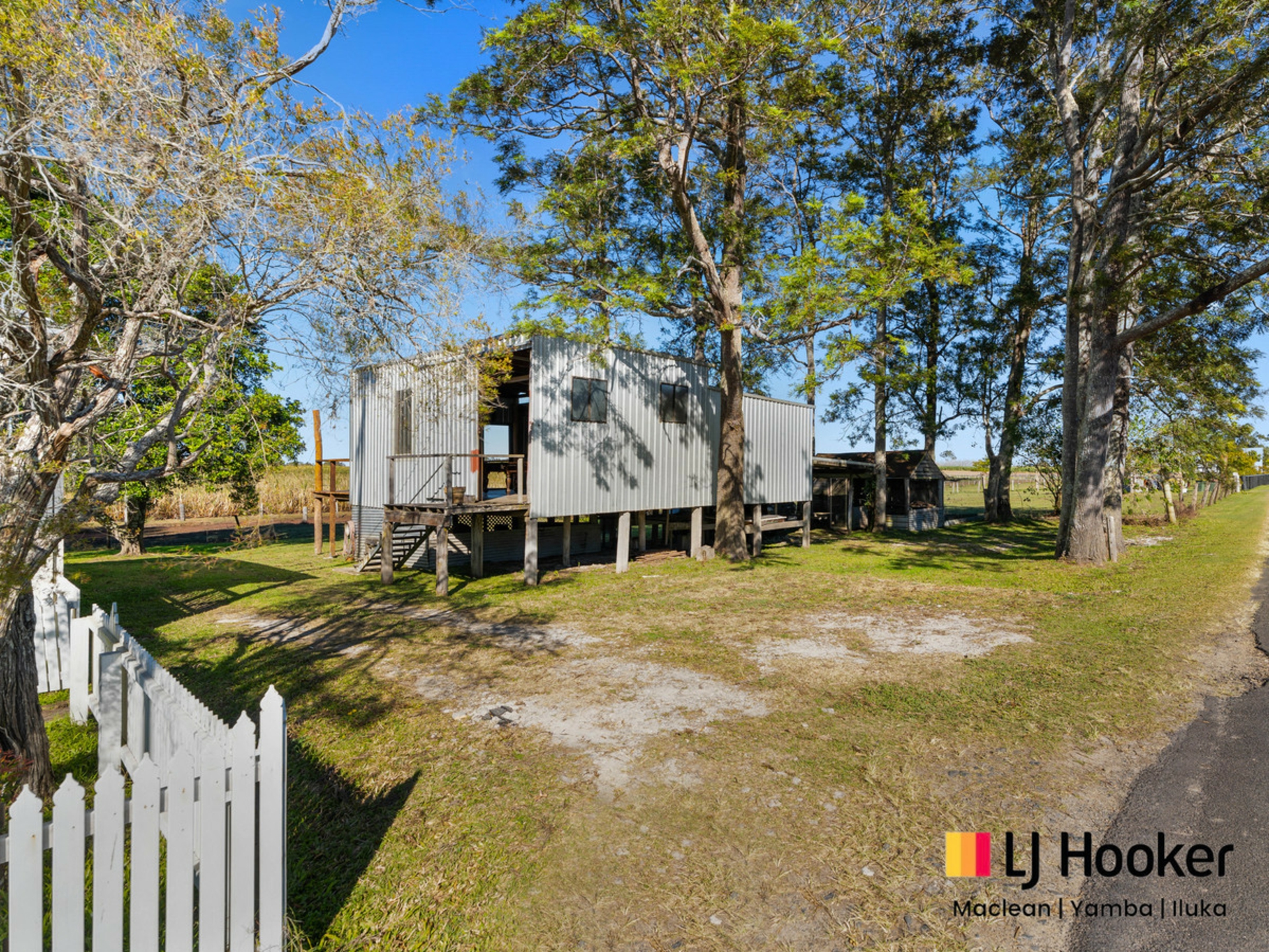 385 South Arm School Road, WOODFORD ISLAND