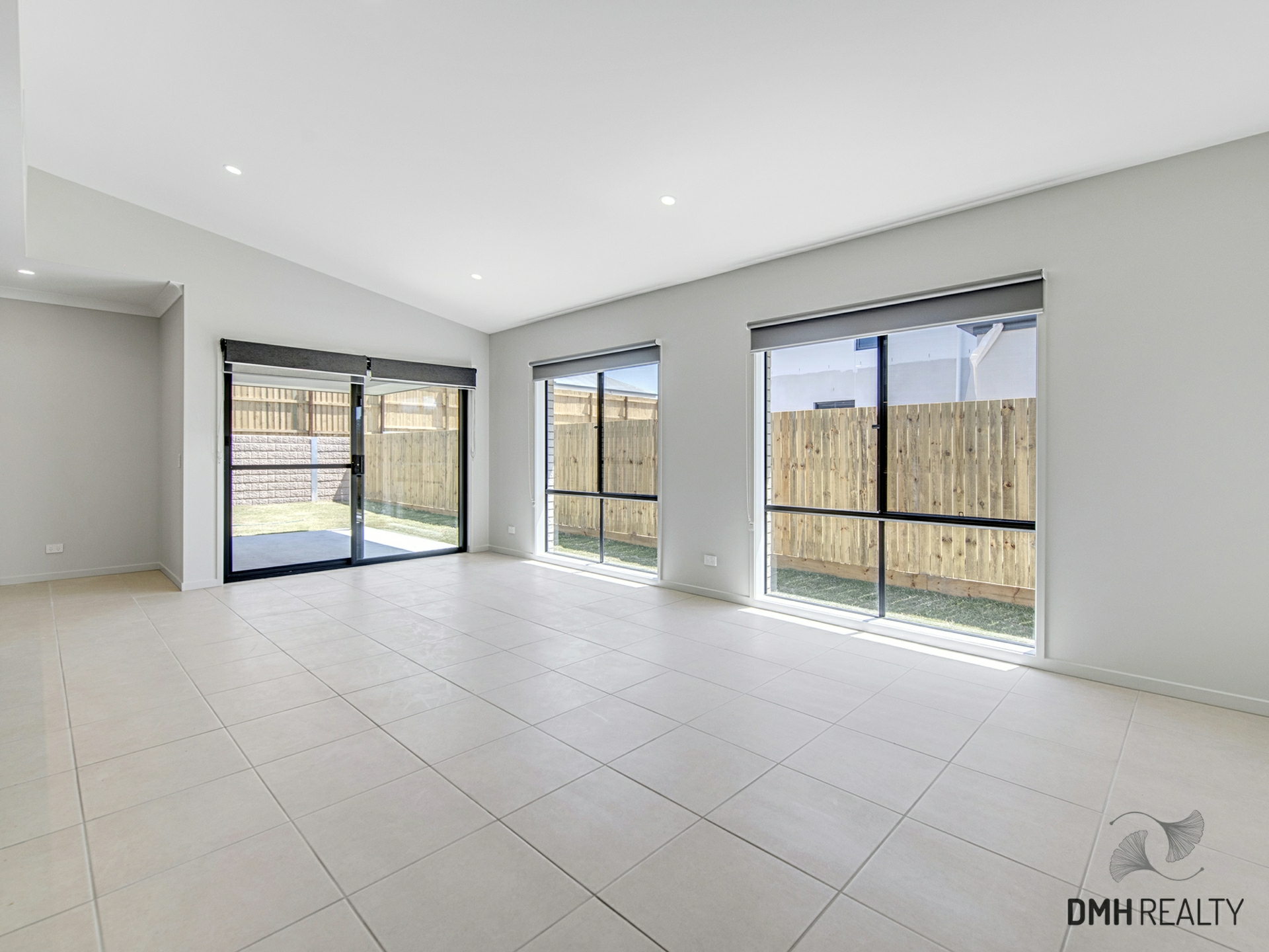 52 Petral Drive Flagstone QLD