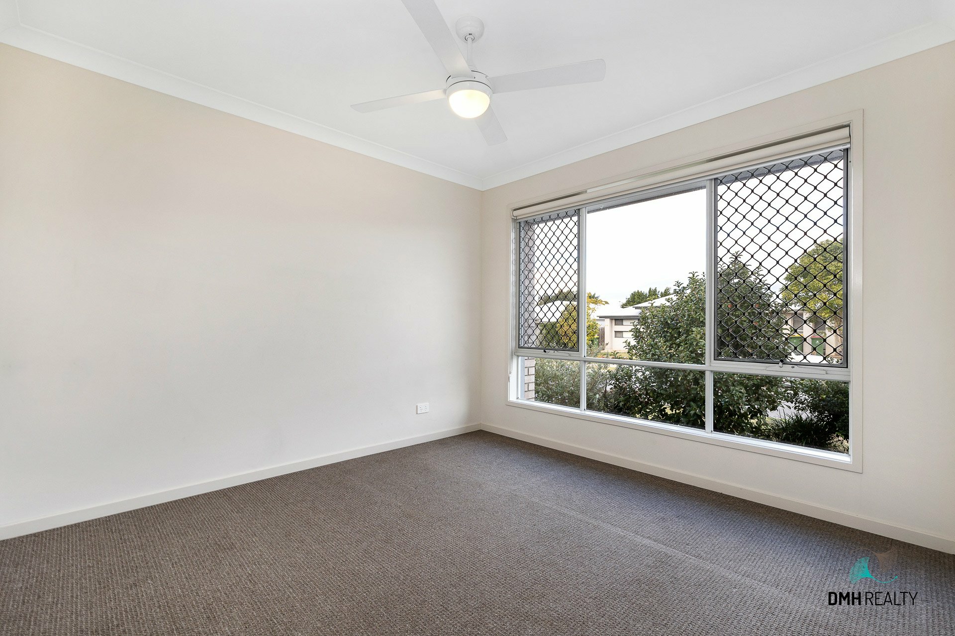 19 HUNTINGDALE STREET, LEICHHARDT
