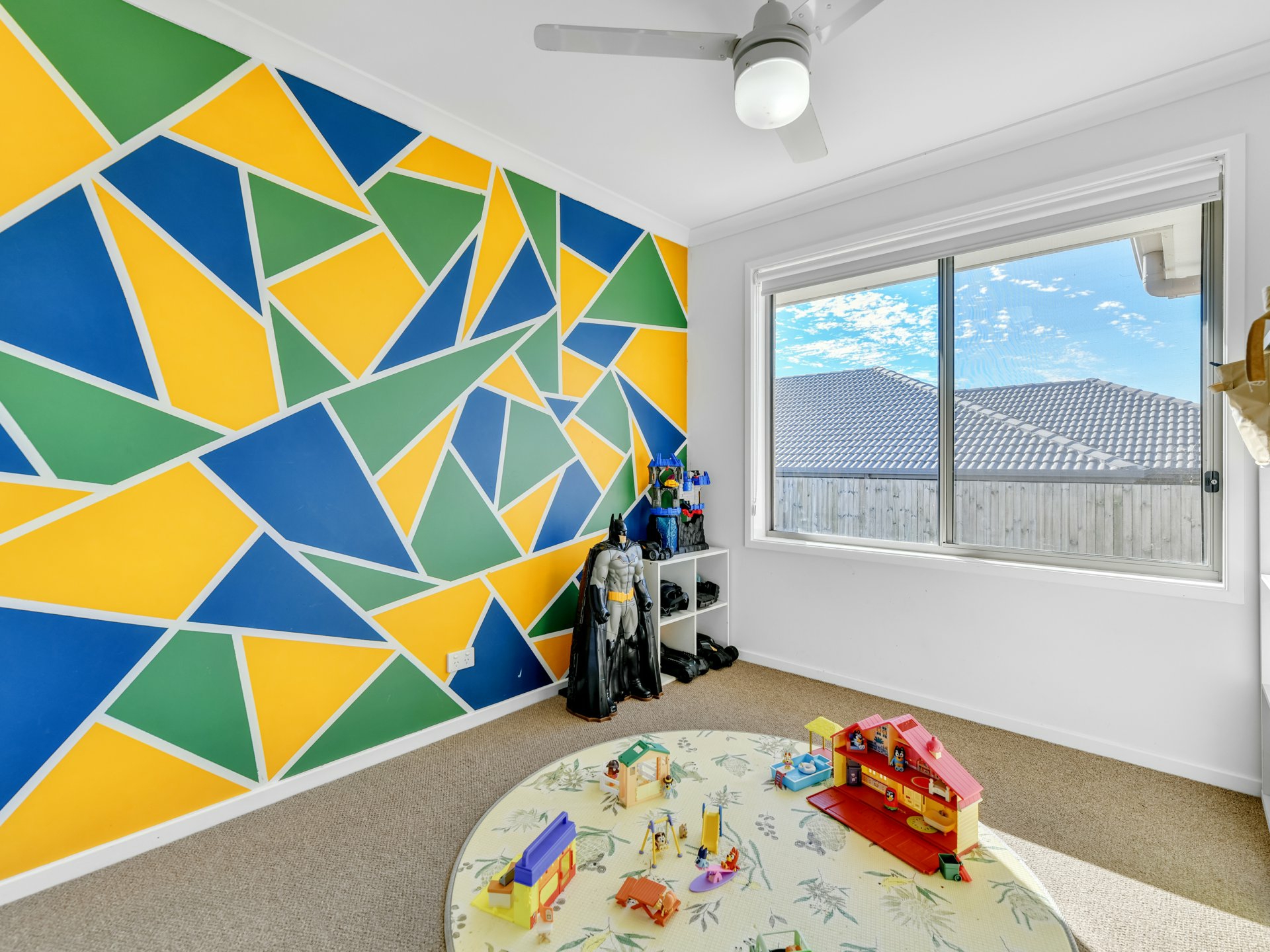 9 Windsor Street, FLAGSTONE