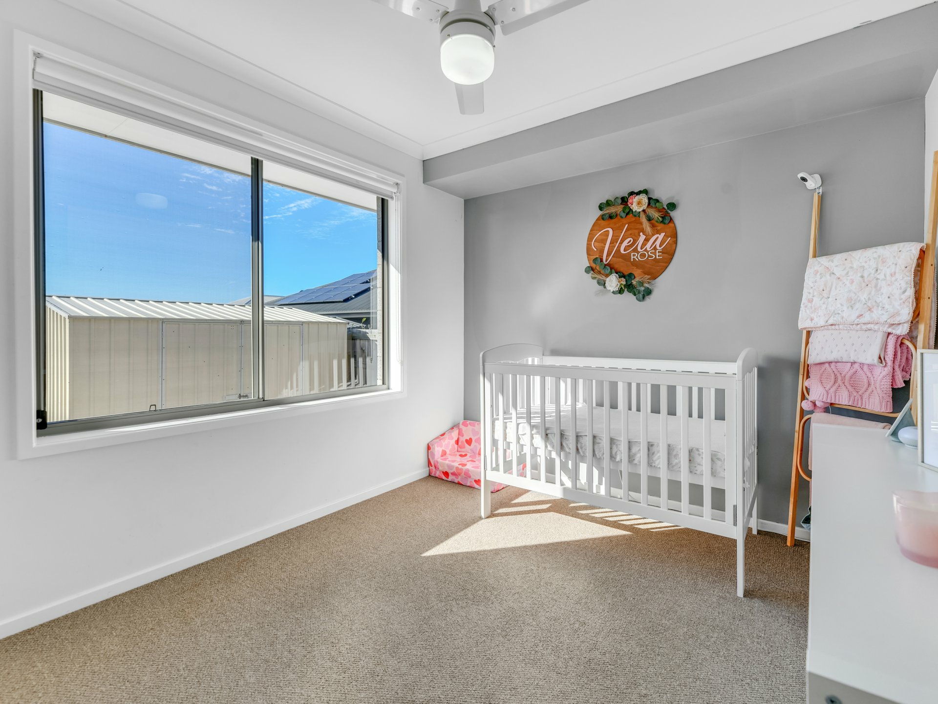 9 Windsor Street, FLAGSTONE