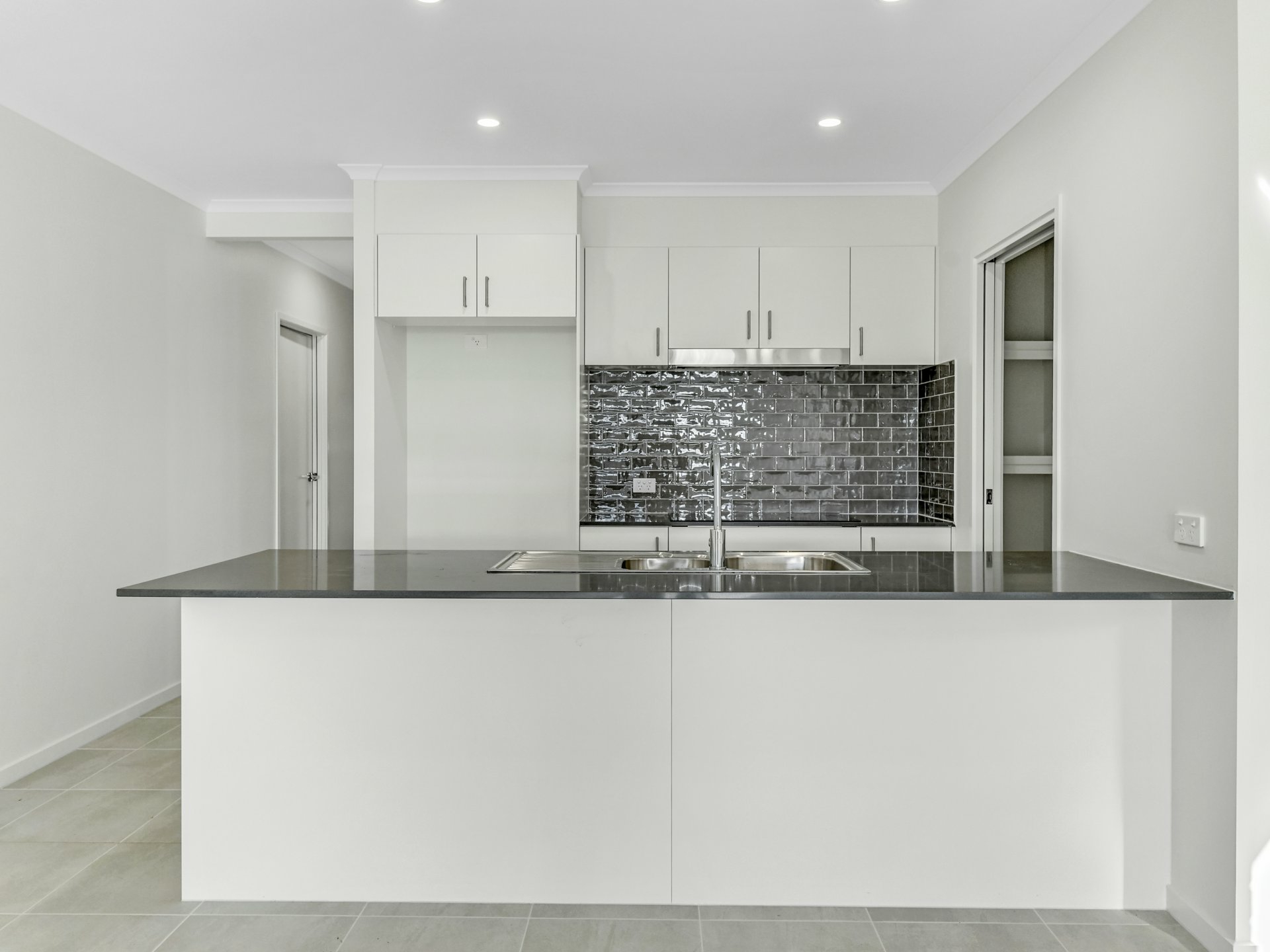 14 Twilight Street, FLAGSTONE