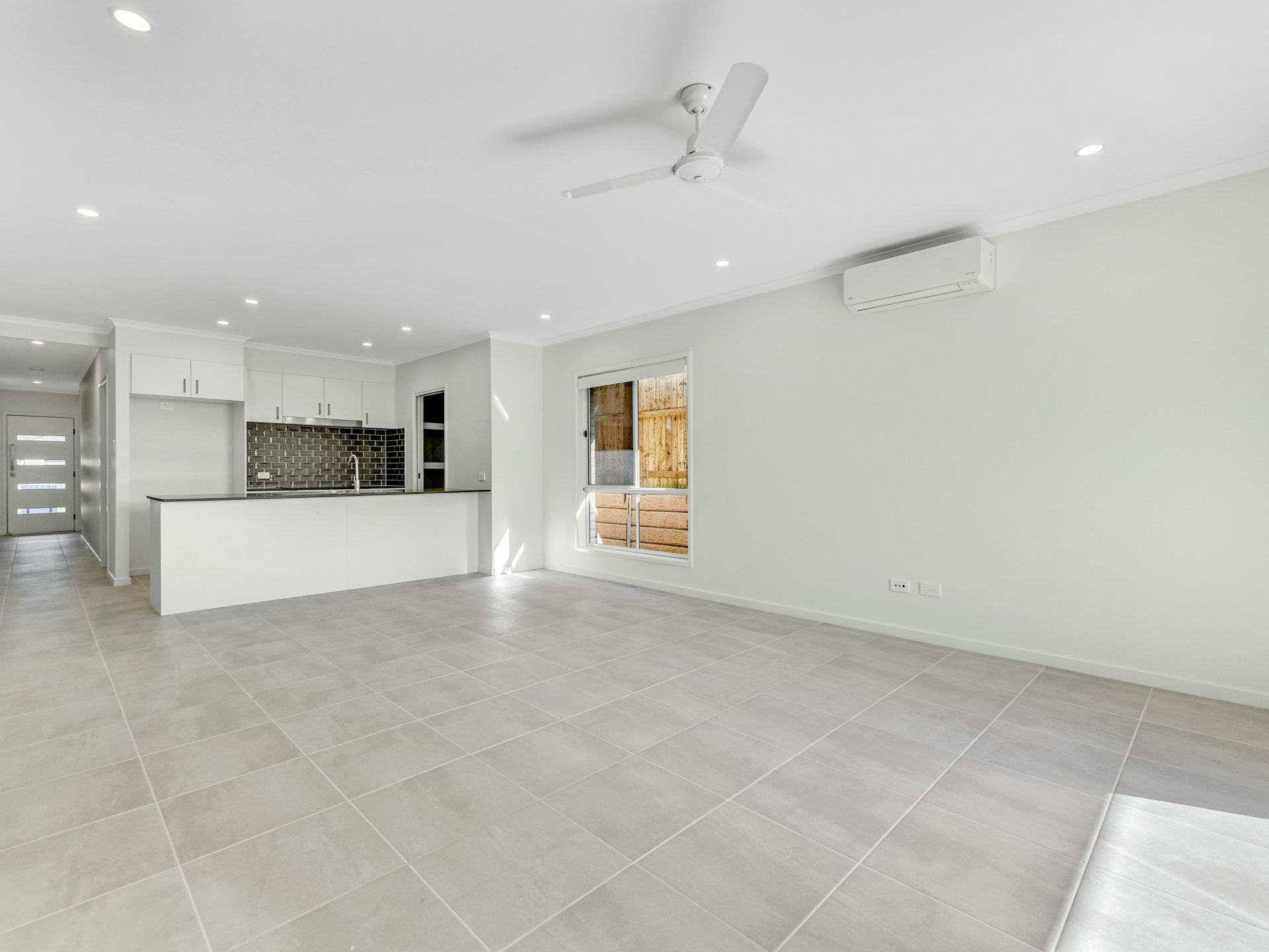 14 Twilight Street, FLAGSTONE