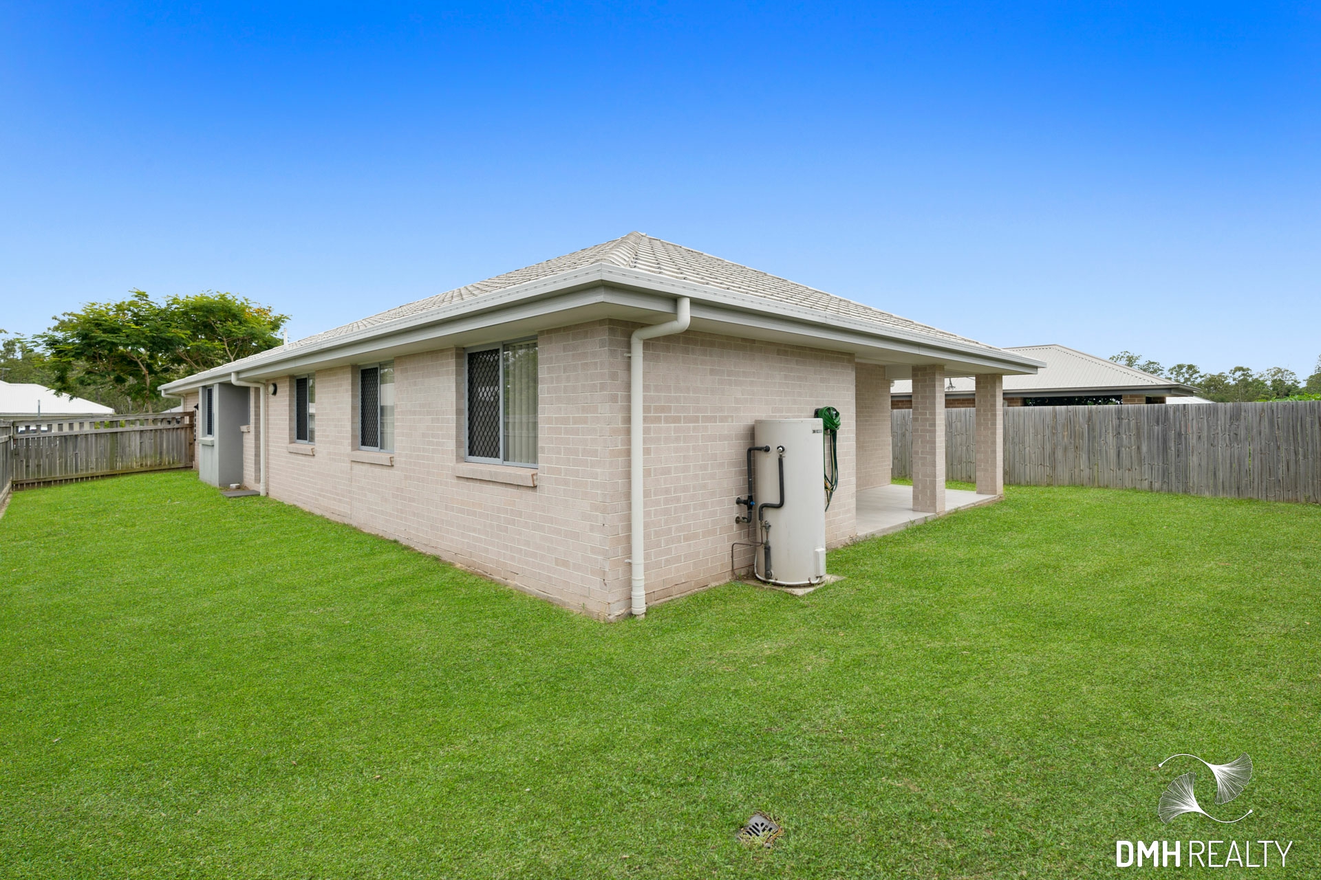 24 McGoldrick Street, FLAGSTONE