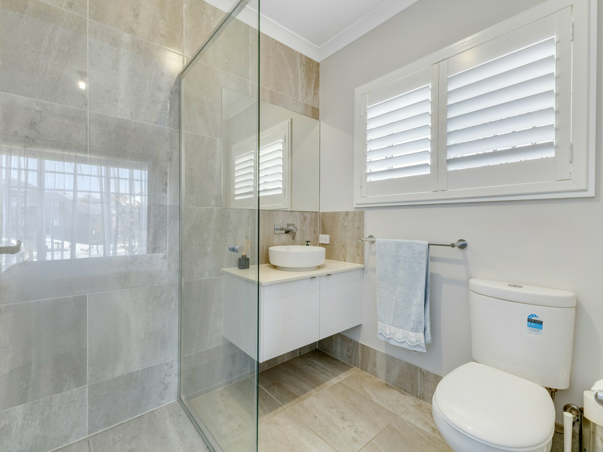 24 Haymarket Street, FLAGSTONE