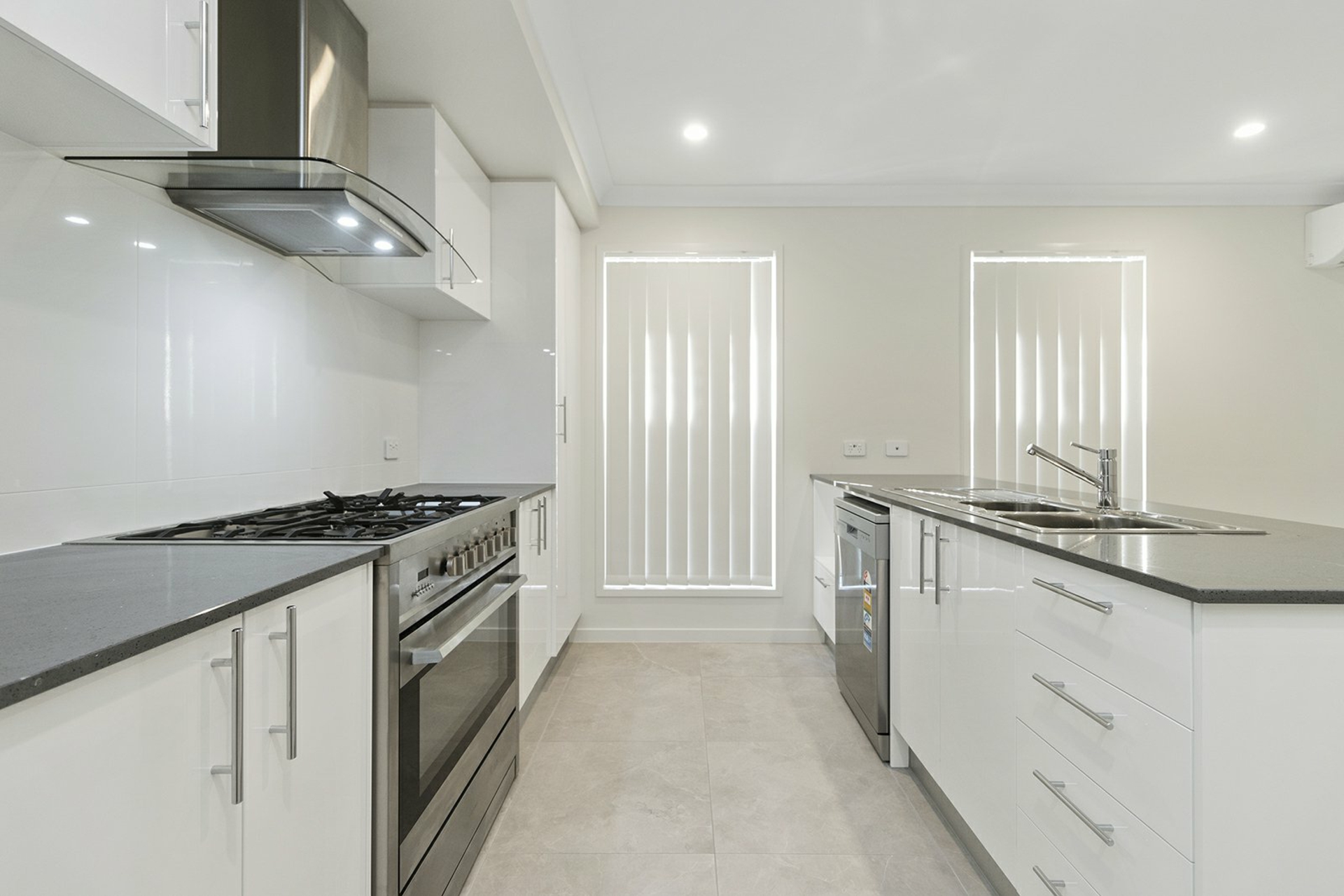 26 Coorong Street, YARRABILBA