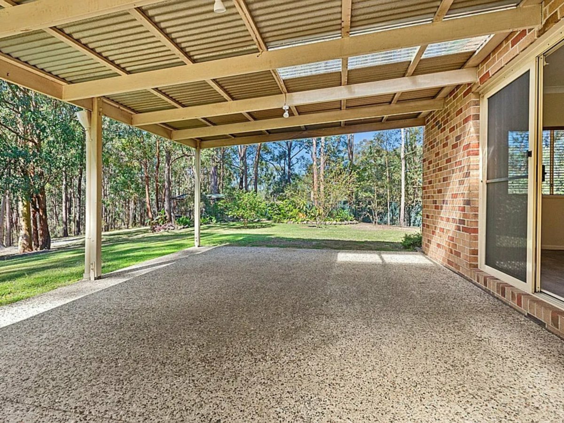 128-134 Diamentina Drive, LOGAN VILLAGE