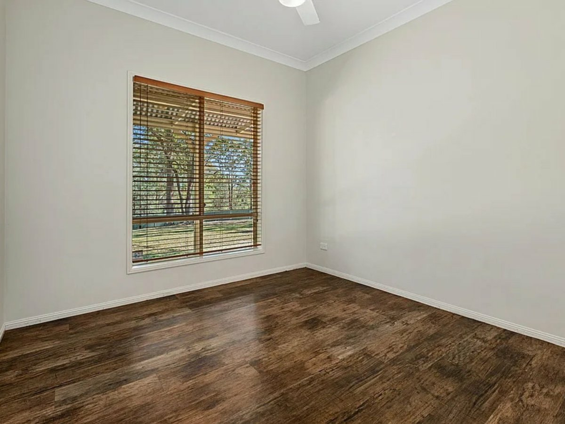 128-134 Diamentina Drive, LOGAN VILLAGE