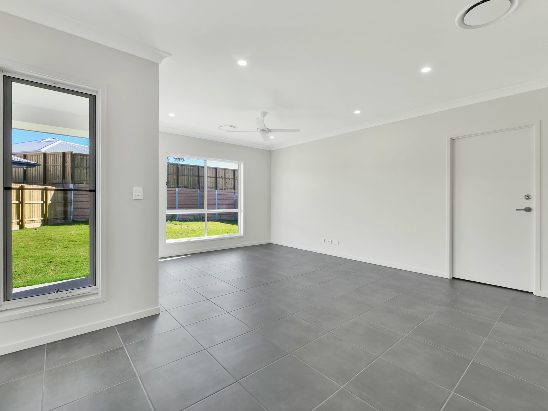 19 Compass Road — photo 14 of 16