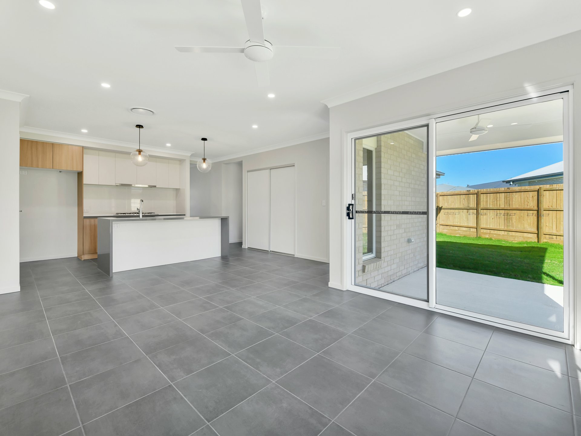 19 Compass Road — photo 15 of 16