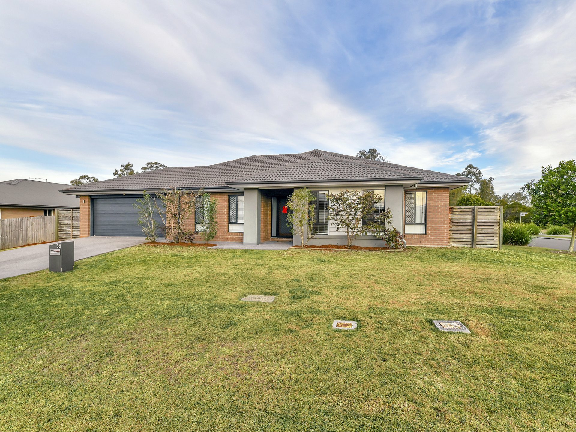 38 Walker Circuit — photo from LJ Hooker Flagstone
