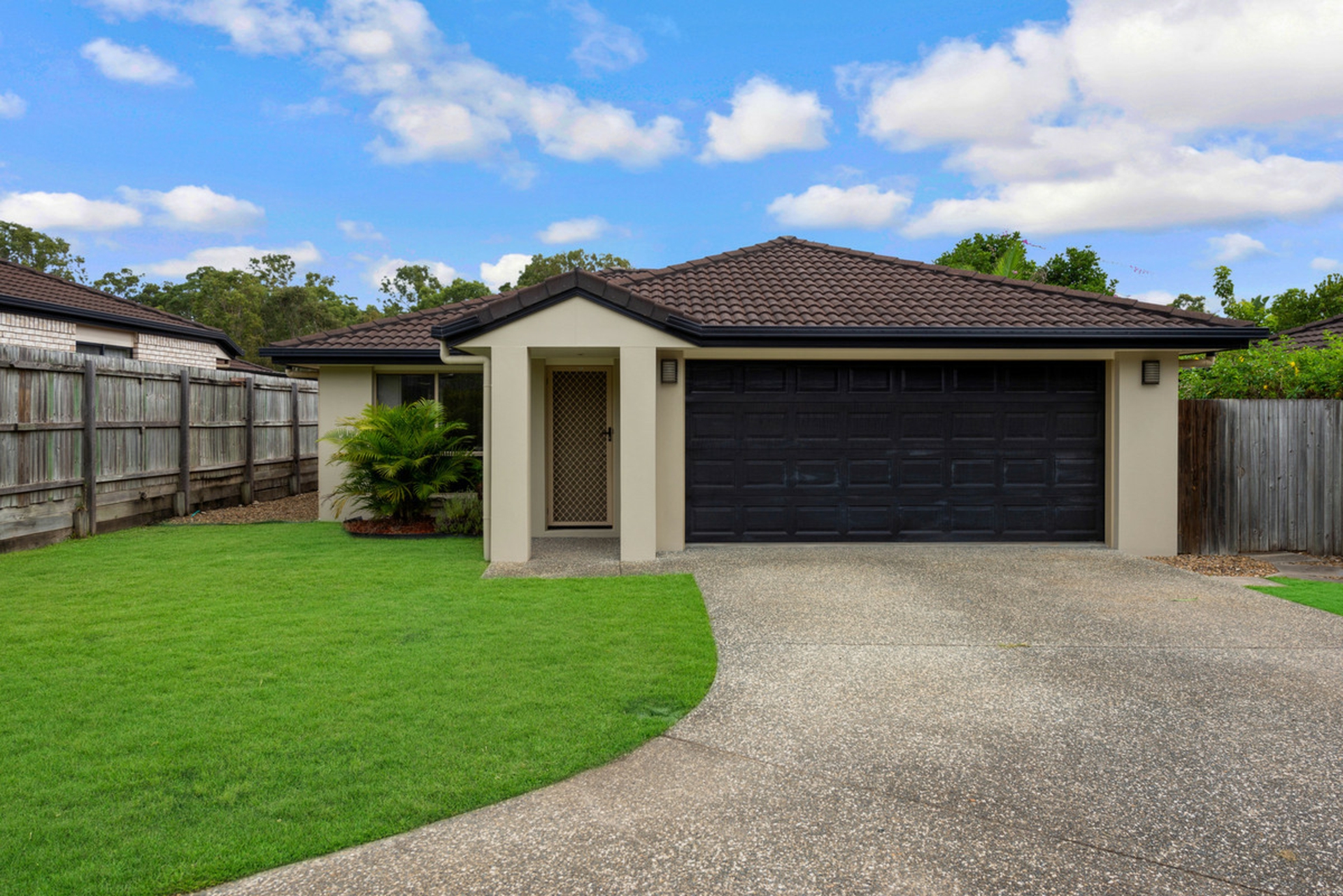 13 Debbie Way, Nerang