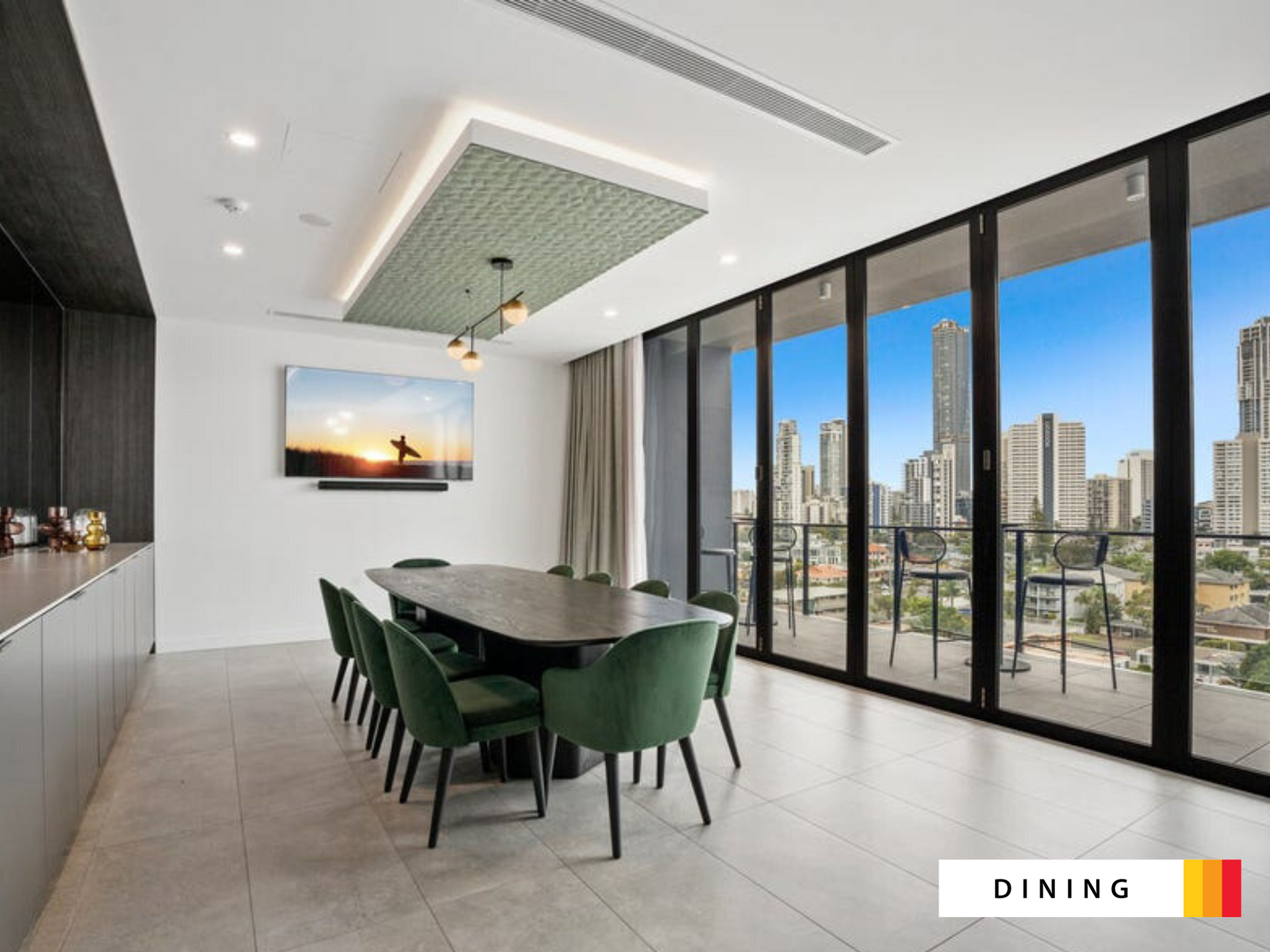 604/256 Stanhill Drive, CHEVRON ISLAND