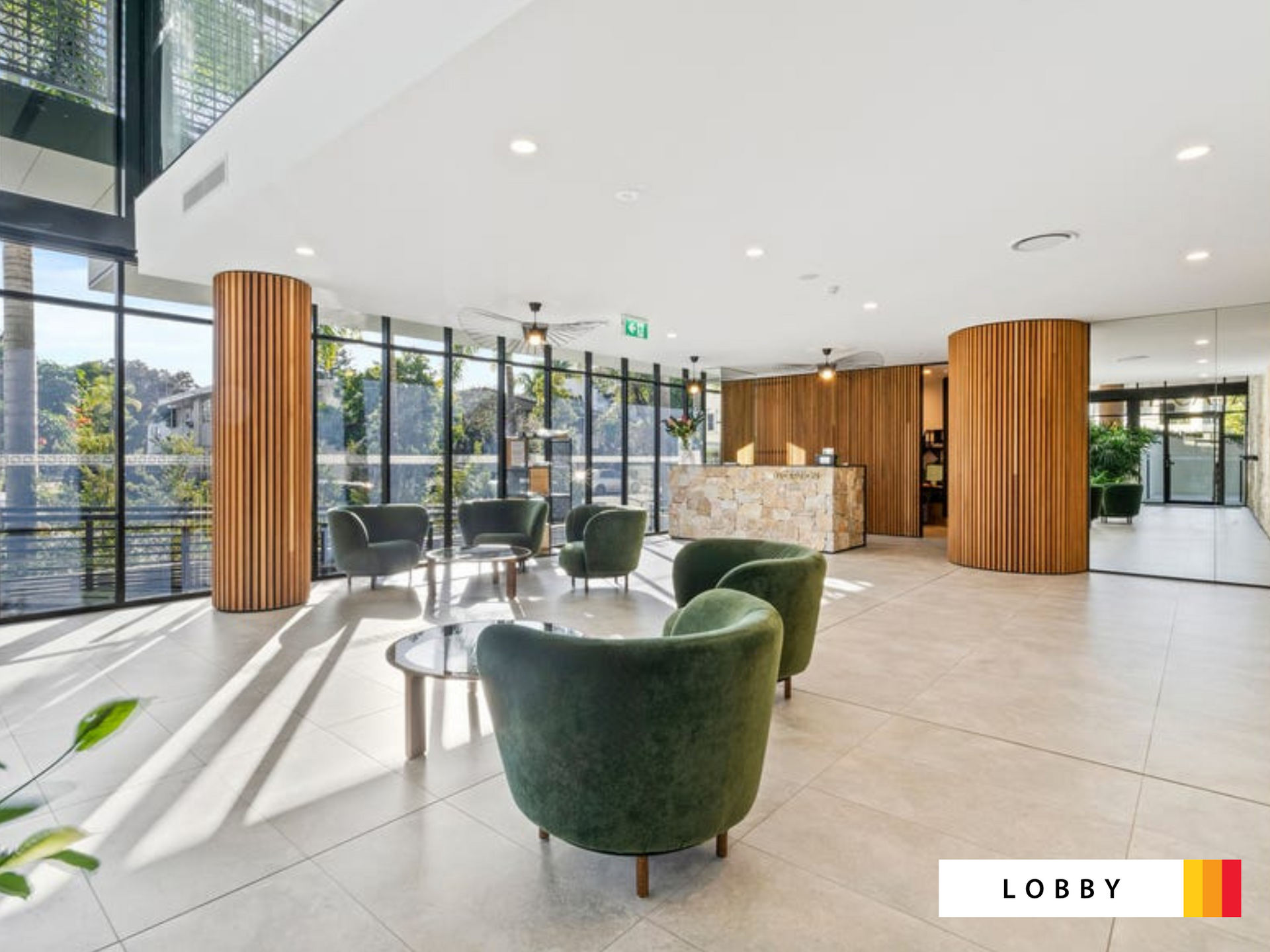 604/256 Stanhill Drive, CHEVRON ISLAND