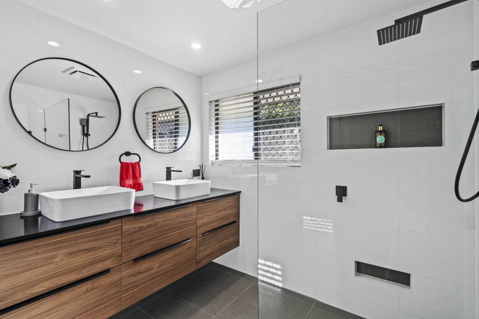 10 Sundew Crescent, UPPER COOMERA