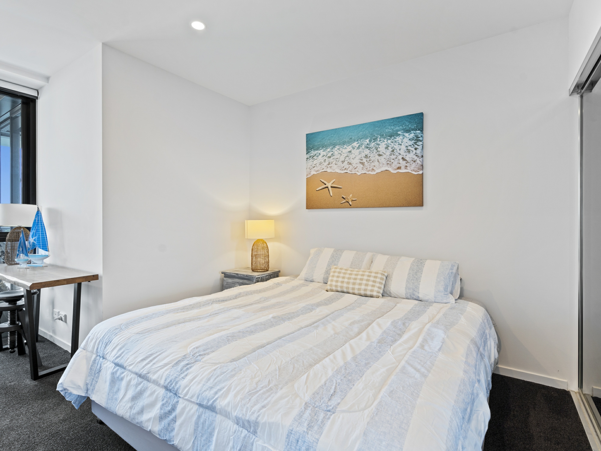 5103/5 Harbour Side Court, BIGGERA WATERS