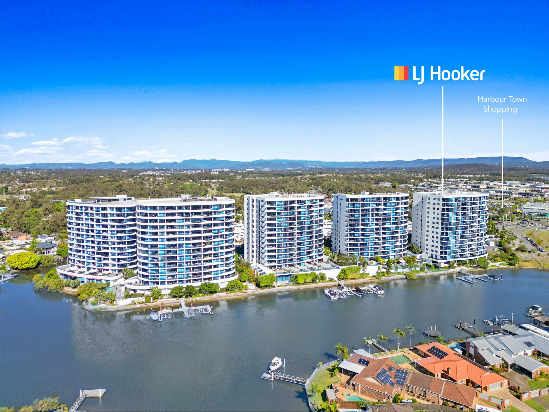5103/5 Harbour Side Court, BIGGERA WATERS
