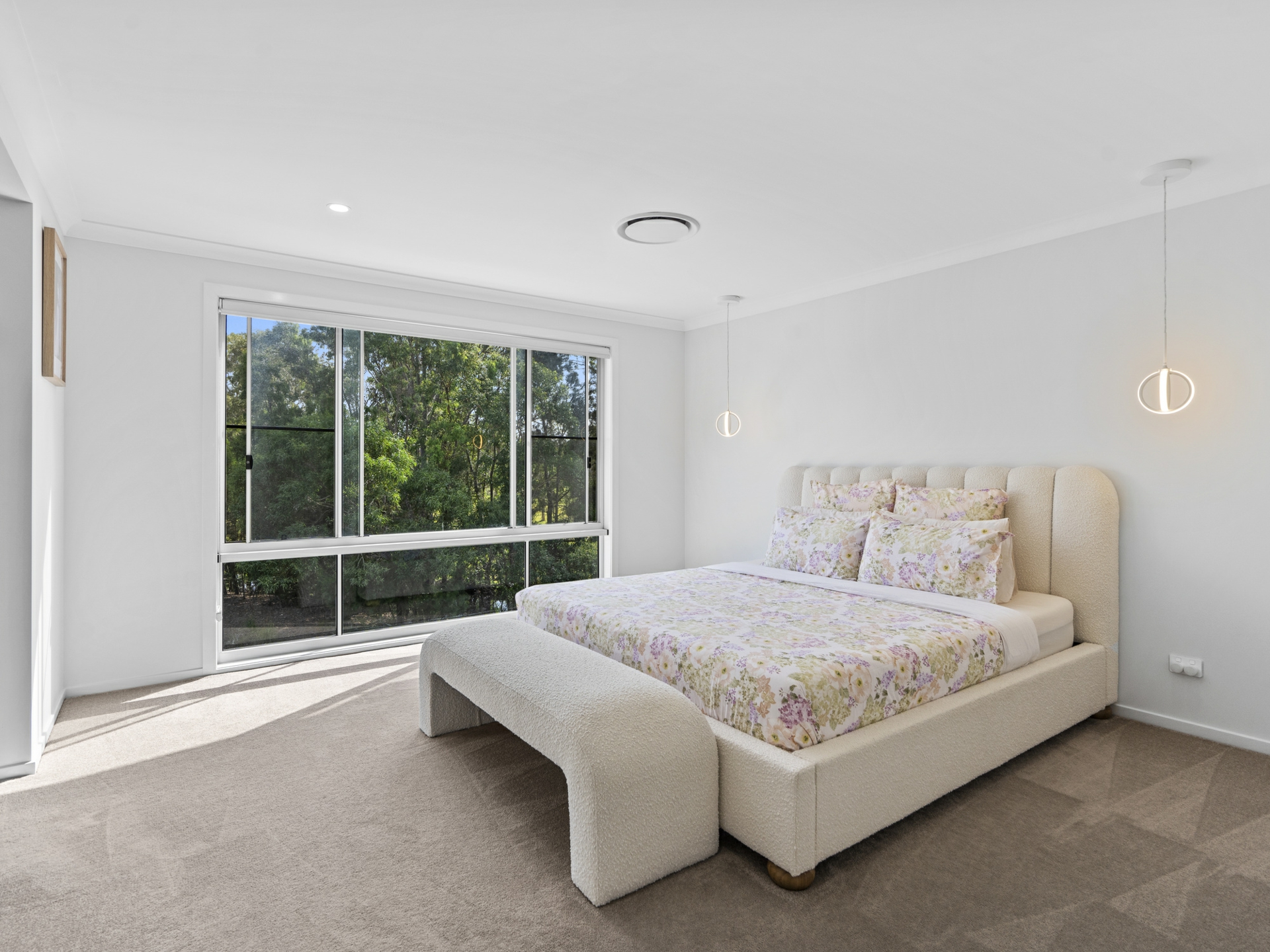 10 Great Otway Avenue, PIMPAMA