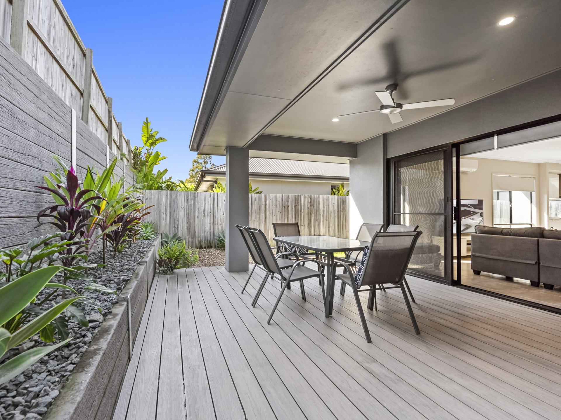 9 Coorong Street, COOMERA