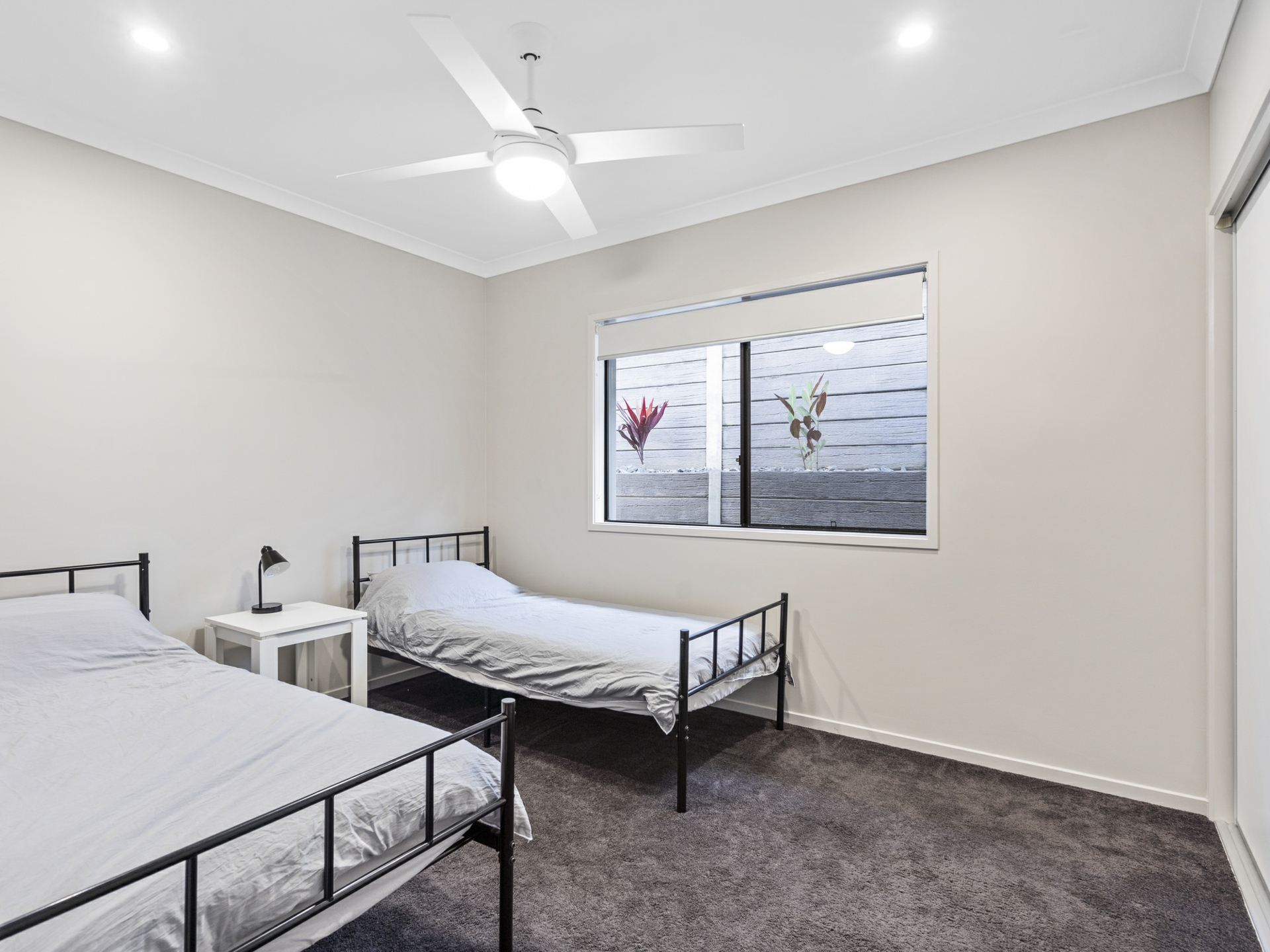 9 Coorong Street, COOMERA
