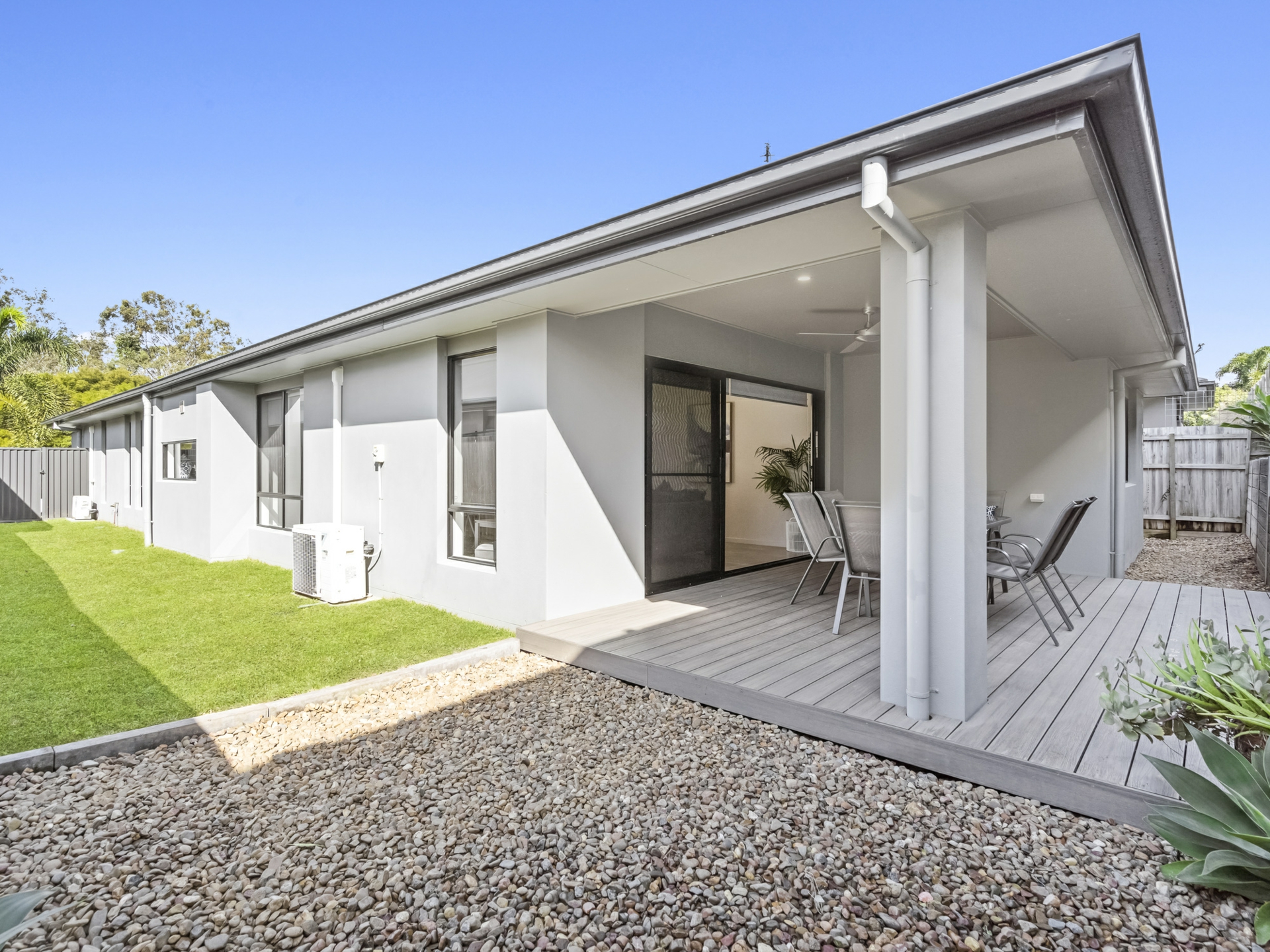 9 Coorong Street, COOMERA