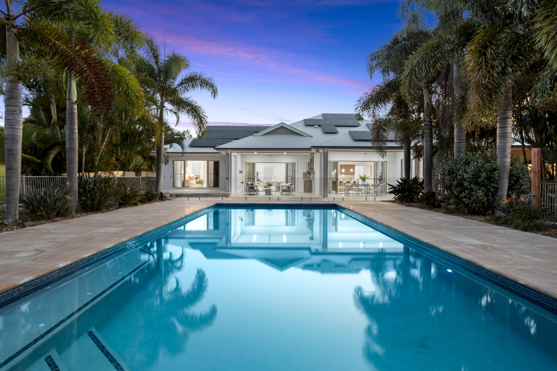 26 Lagoon Park Drive, MAUDSLAND