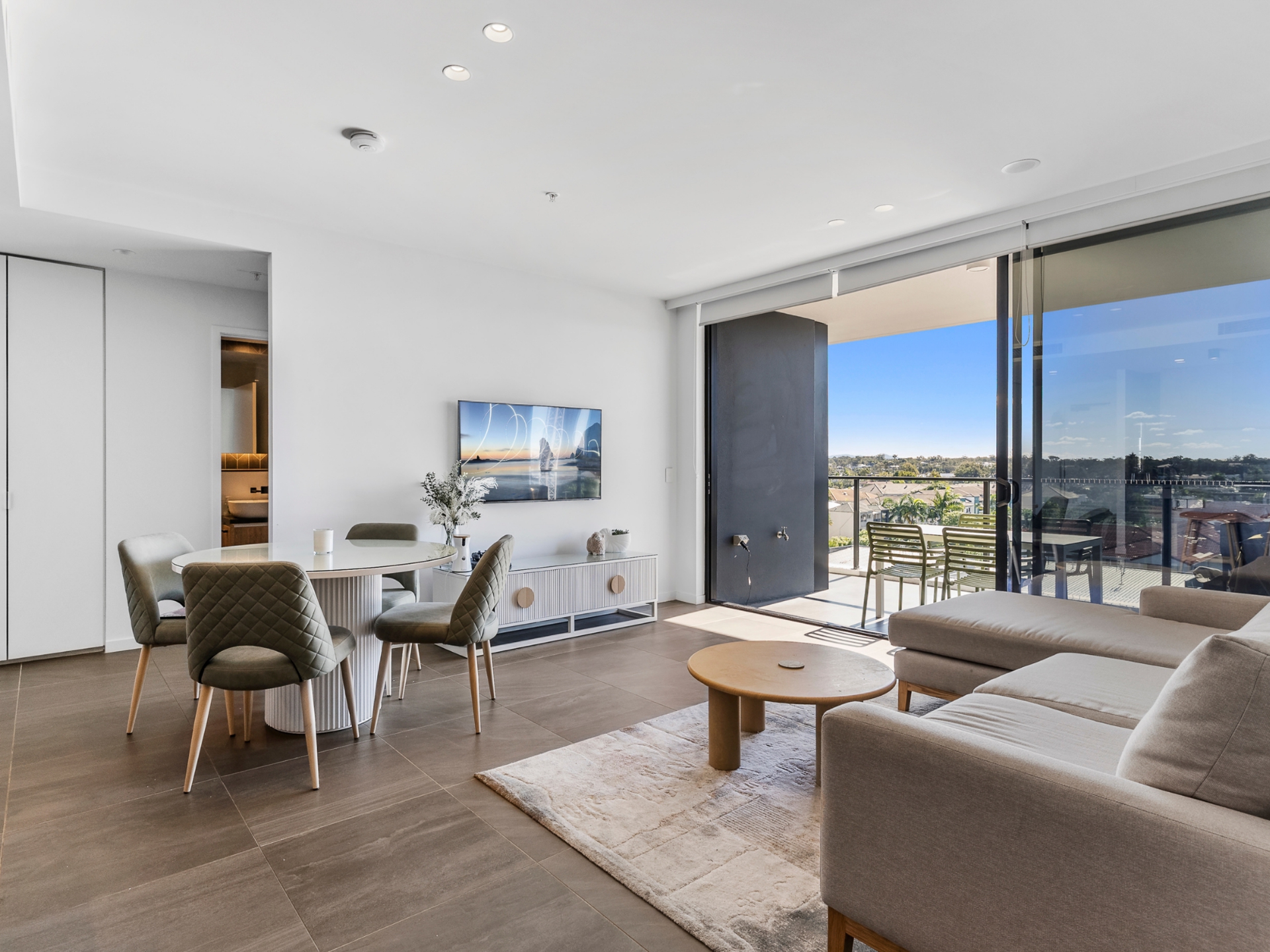 504/28 Dalpura Street — photo 7 of 20