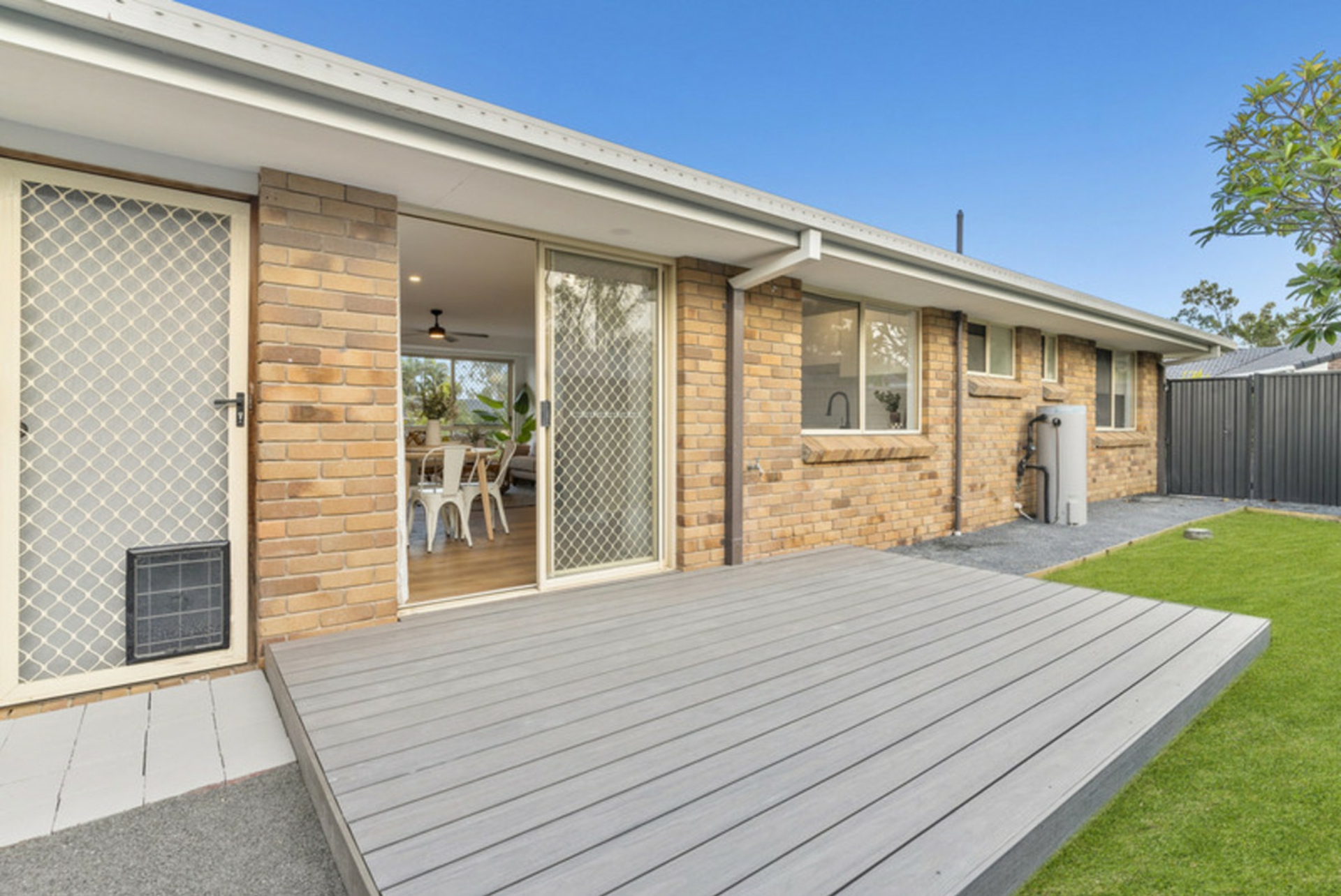 3/11-39 Kingaroy Avenue — photo 14 of 16