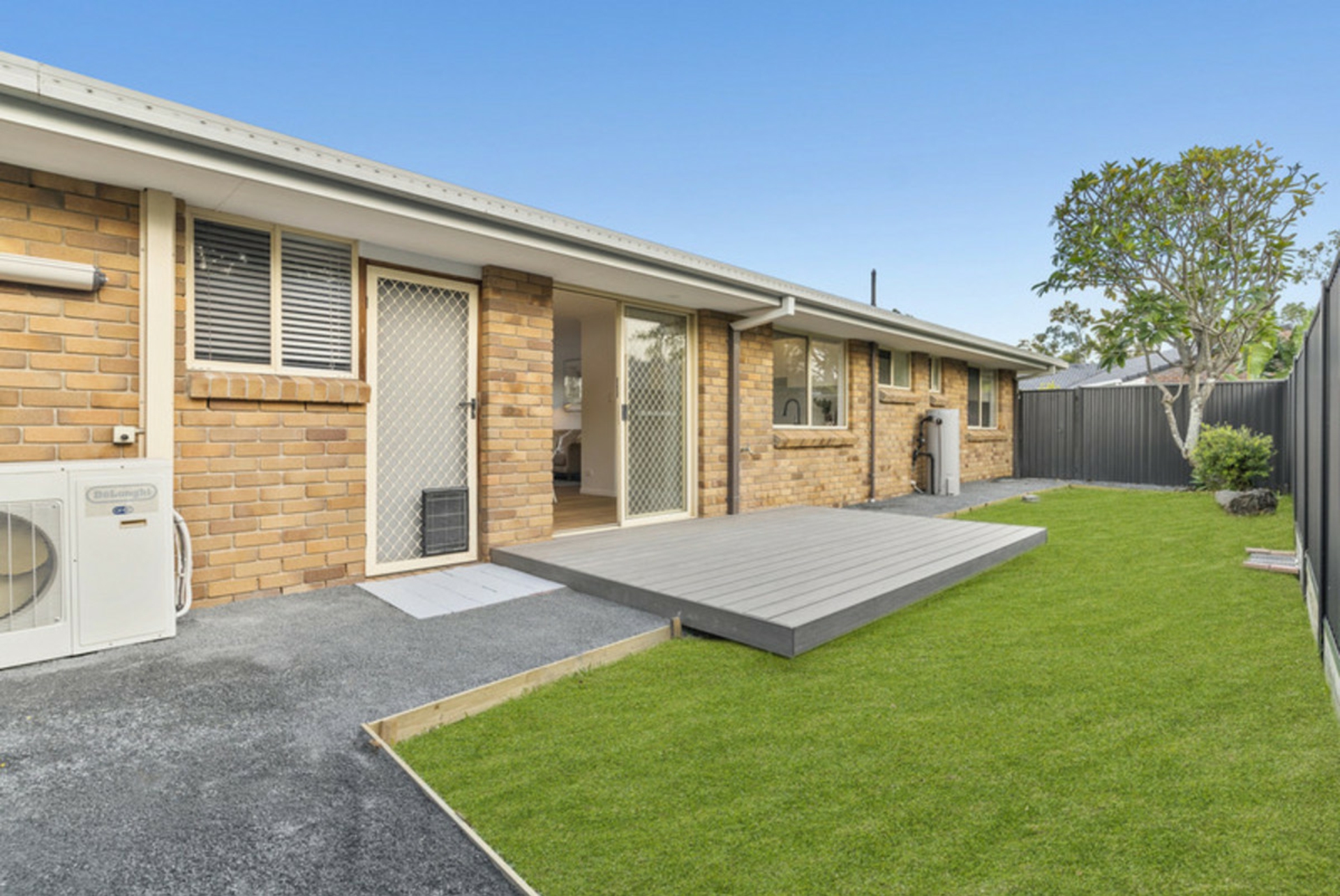 3/11-39 Kingaroy Avenue — photo 16 of 16