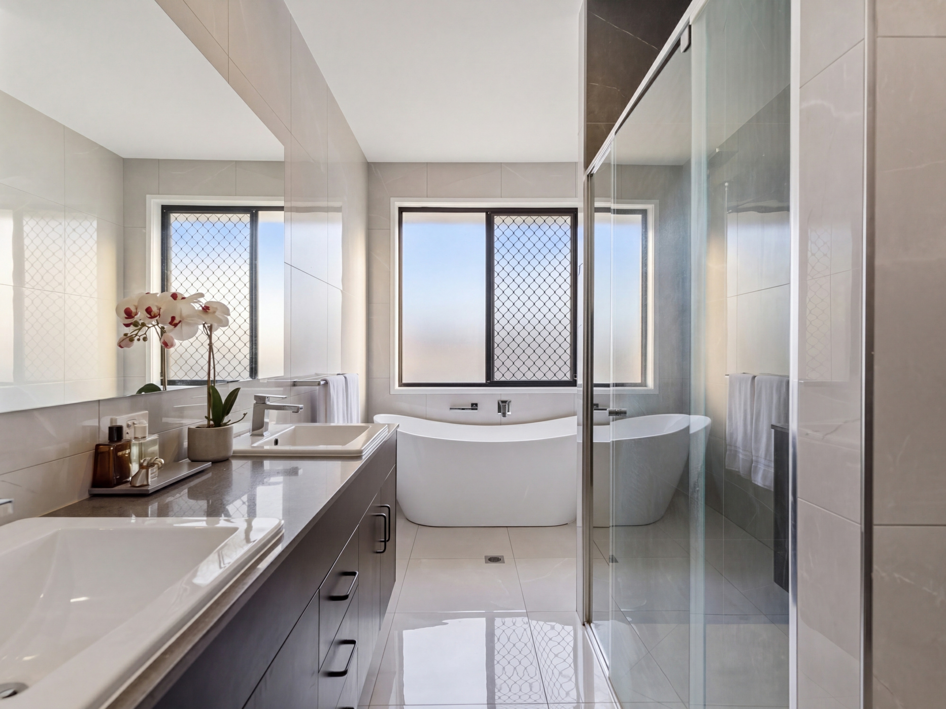 138 Gainsborough Drive — photo 4 of 27