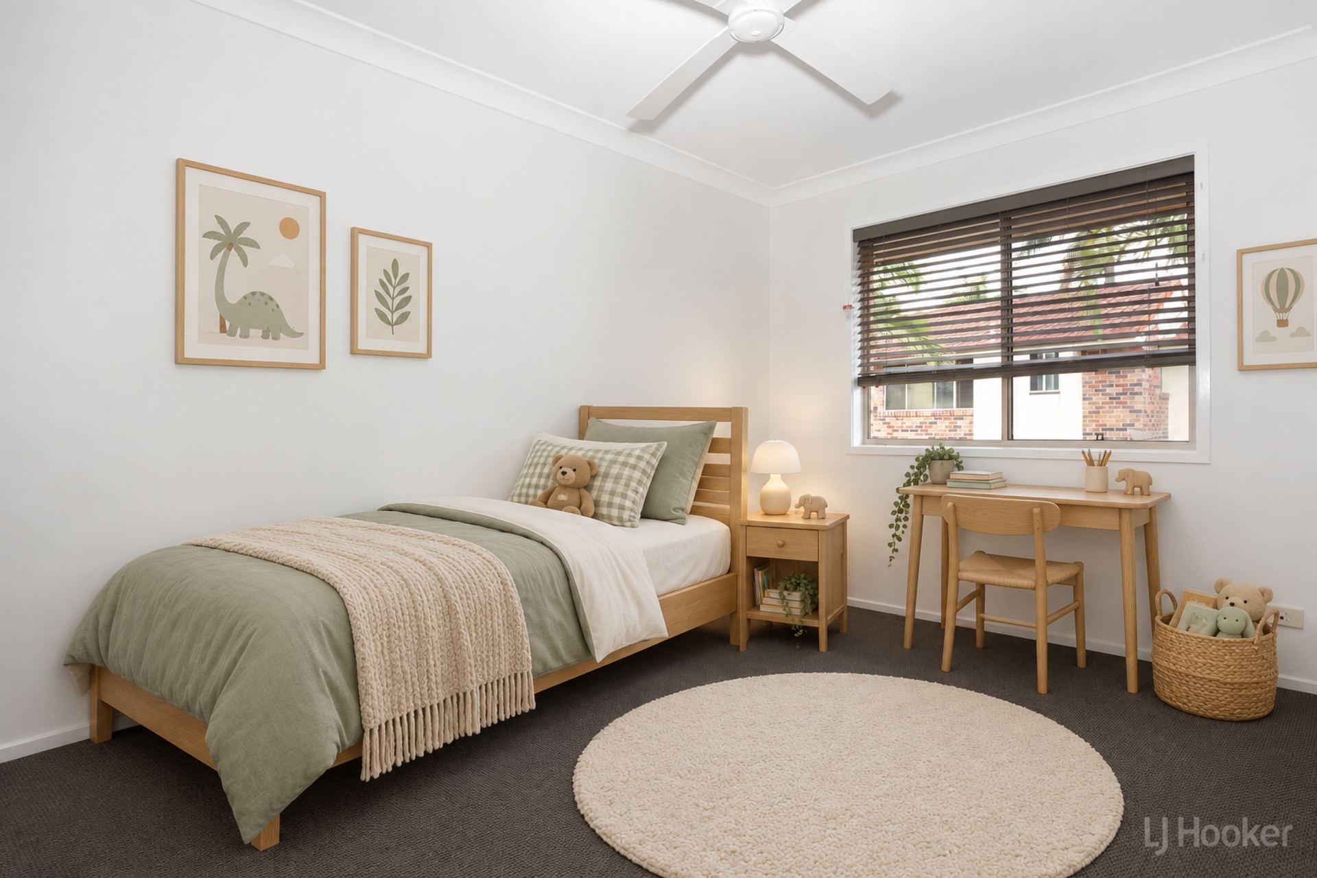 26/284 Oxley Drive — photo 10 of 20