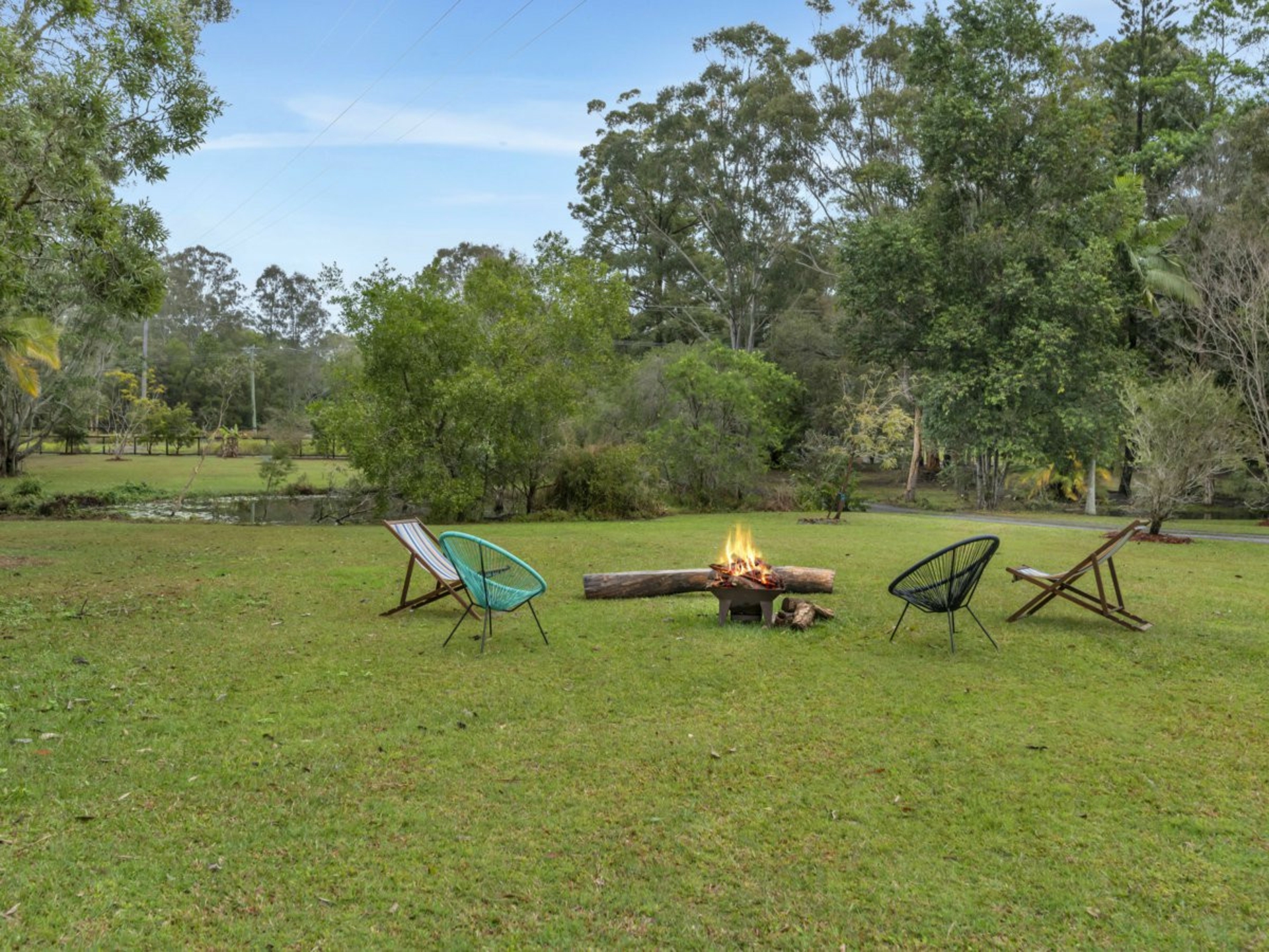 69 Hardwood Road, LANDSBOROUGH