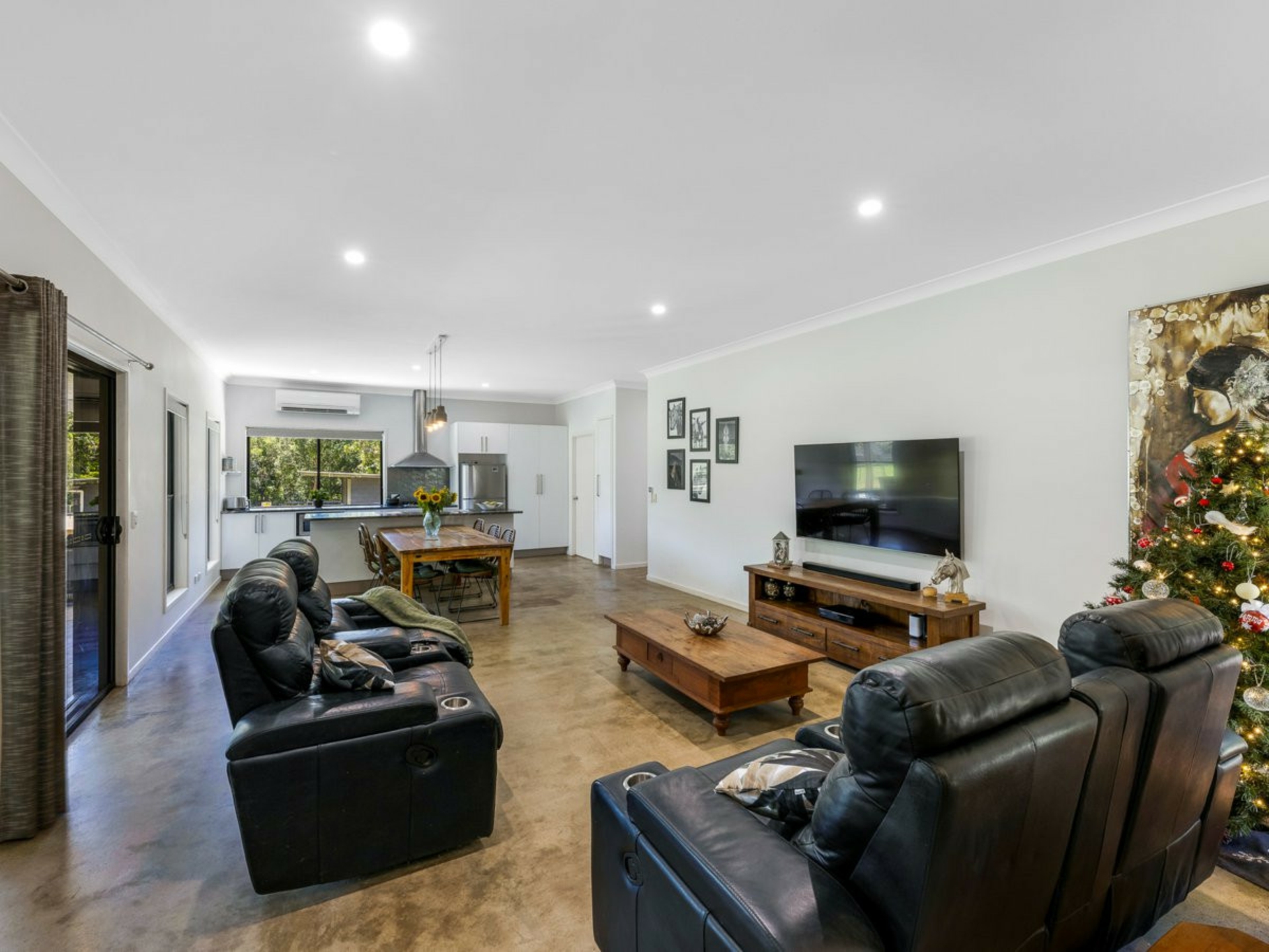 2038 Old Gympie Road, GLASS HOUSE MOUNTAINS