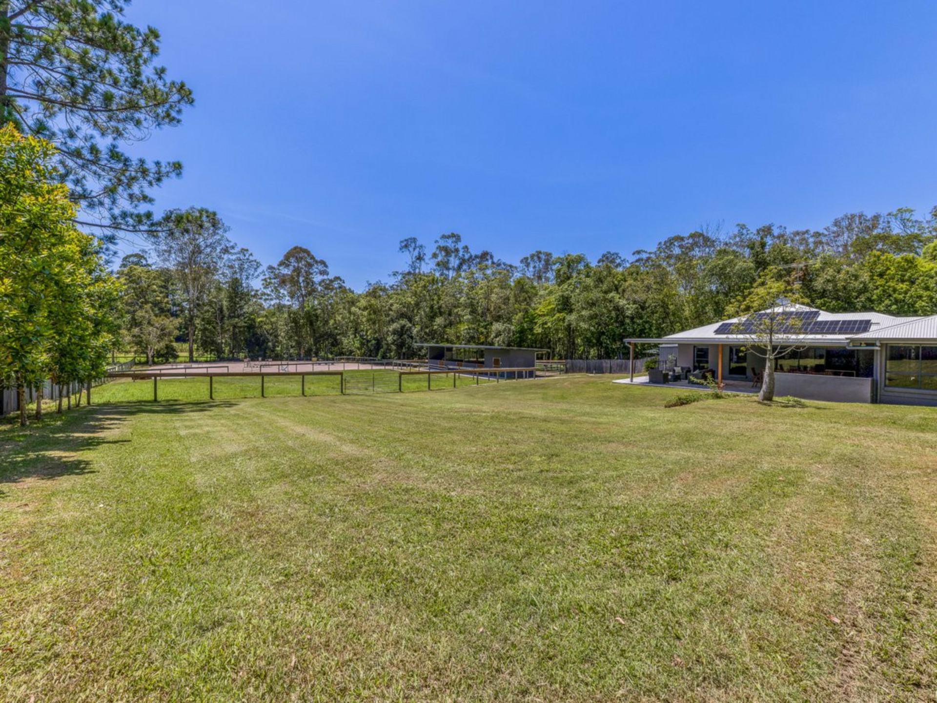 2038 Old Gympie Road, GLASS HOUSE MOUNTAINS