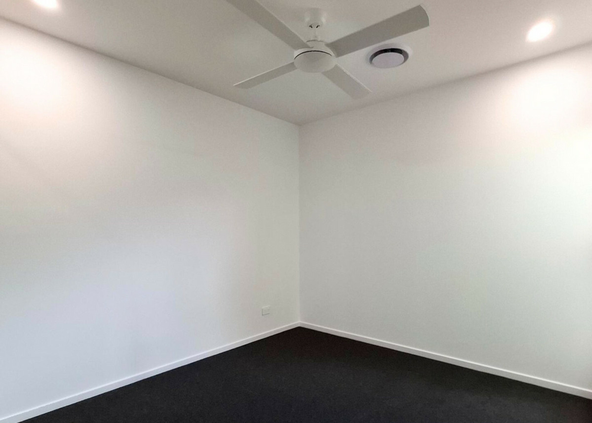 161 Tyndall Circuit, BANYA