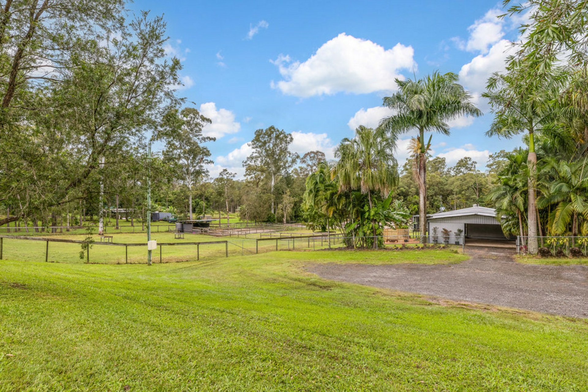 313 Coonowrin Road, GLASS HOUSE MOUNTAINS