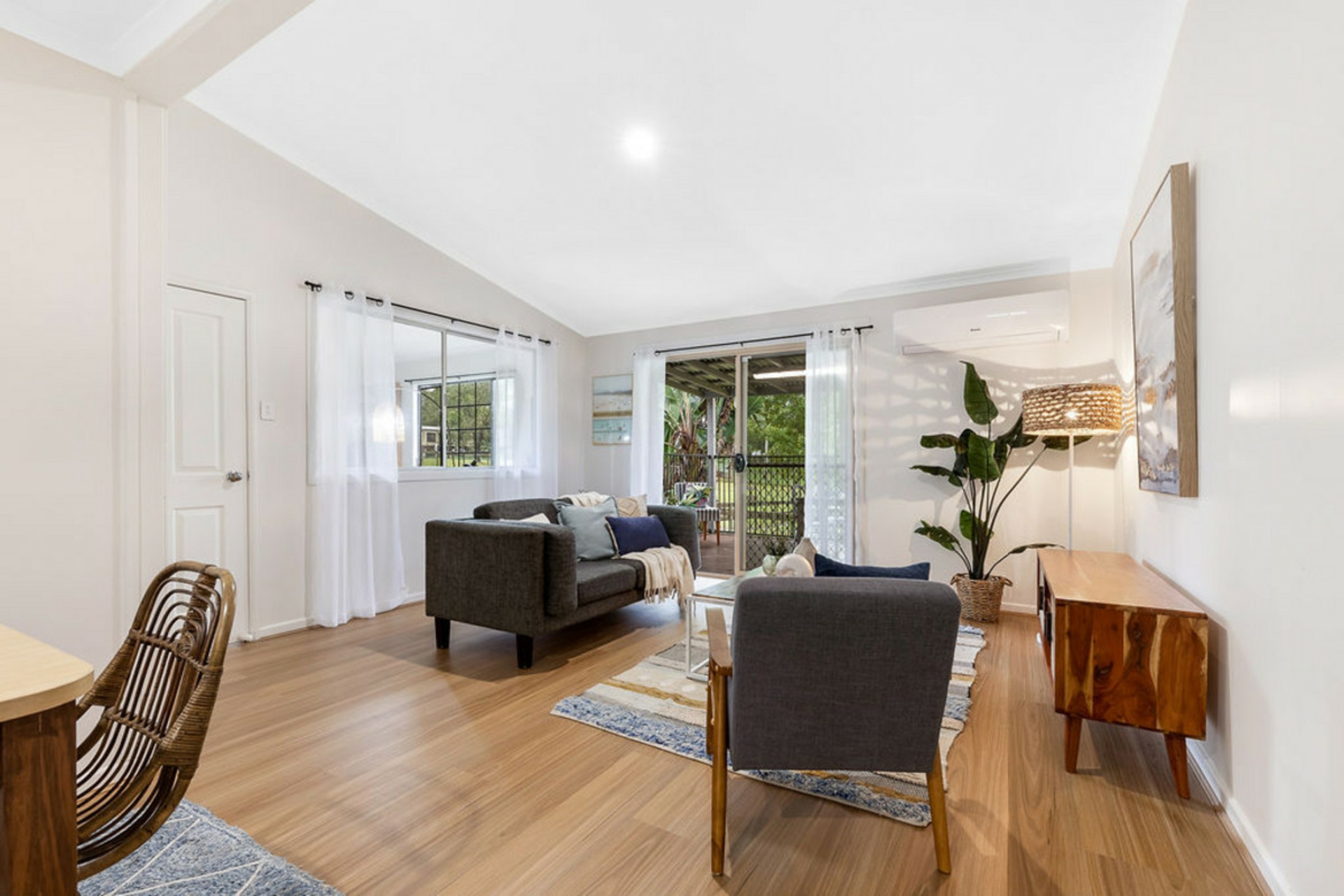 313 Coonowrin Road, GLASS HOUSE MOUNTAINS