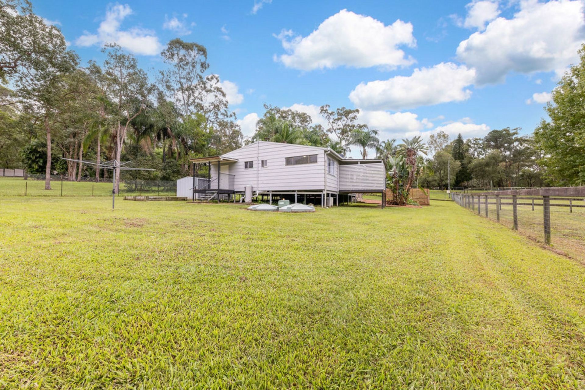 313 Coonowrin Road, GLASS HOUSE MOUNTAINS