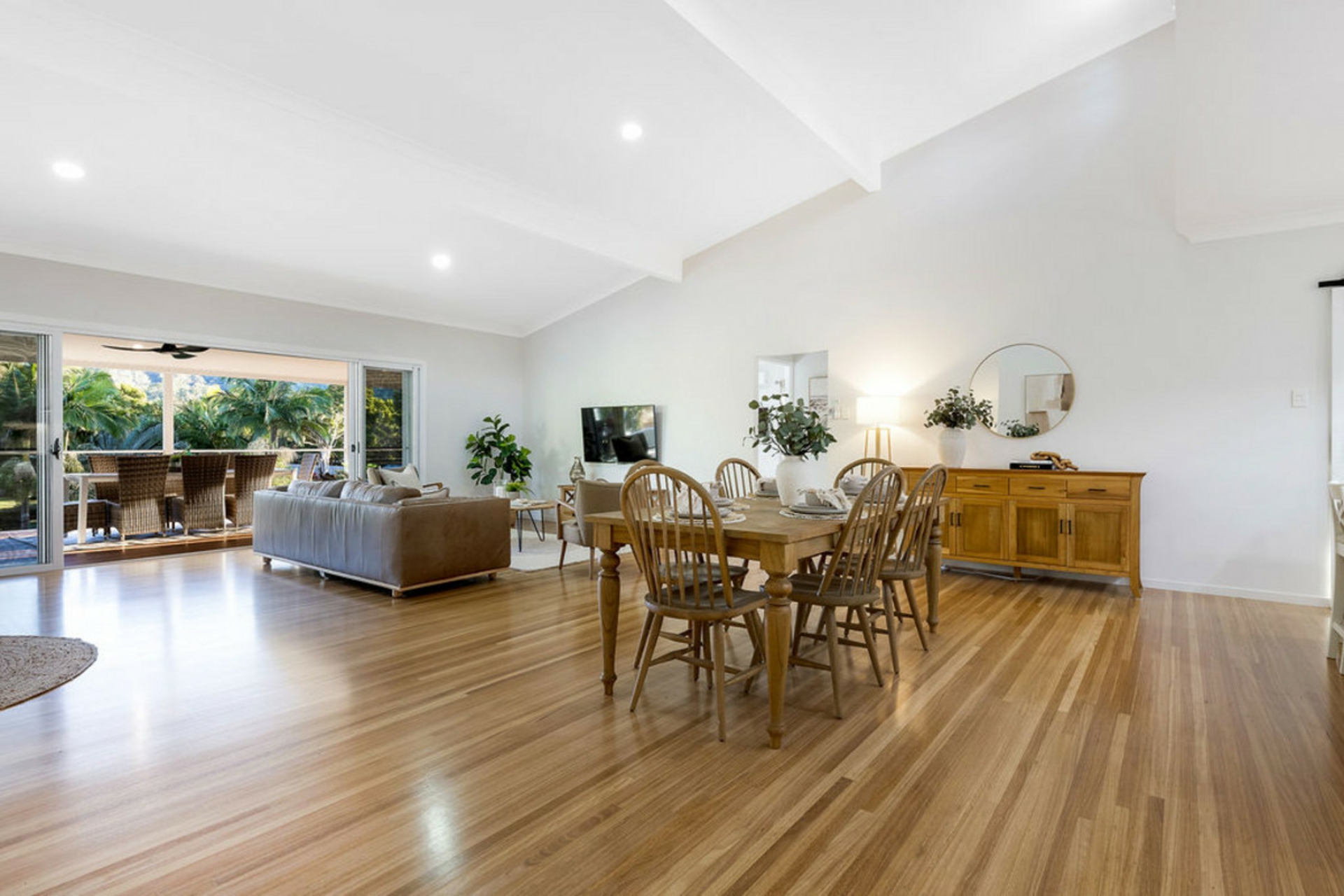 5 Riverview Court, MOOLOOLAH VALLEY