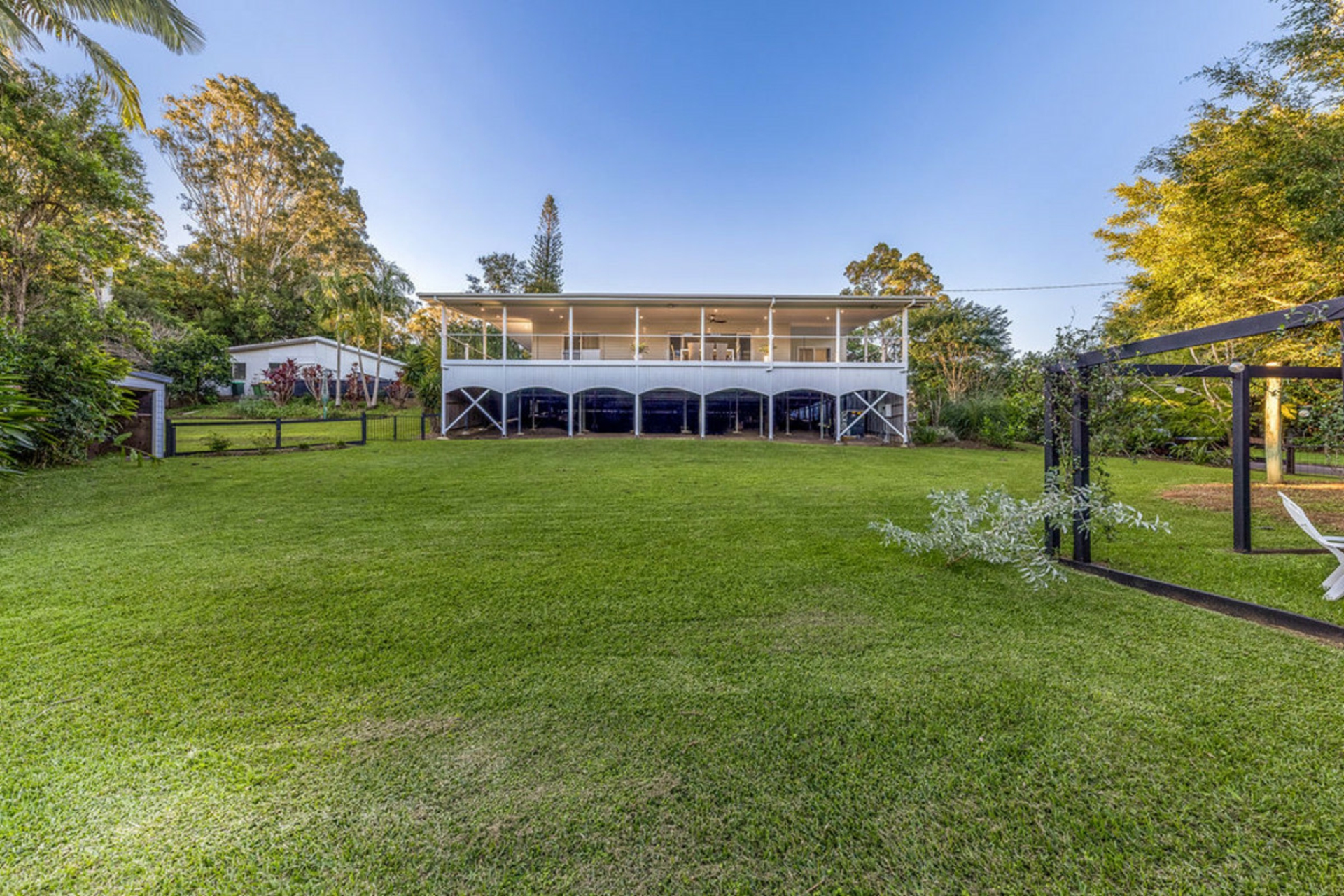 5 Riverview Court, MOOLOOLAH VALLEY