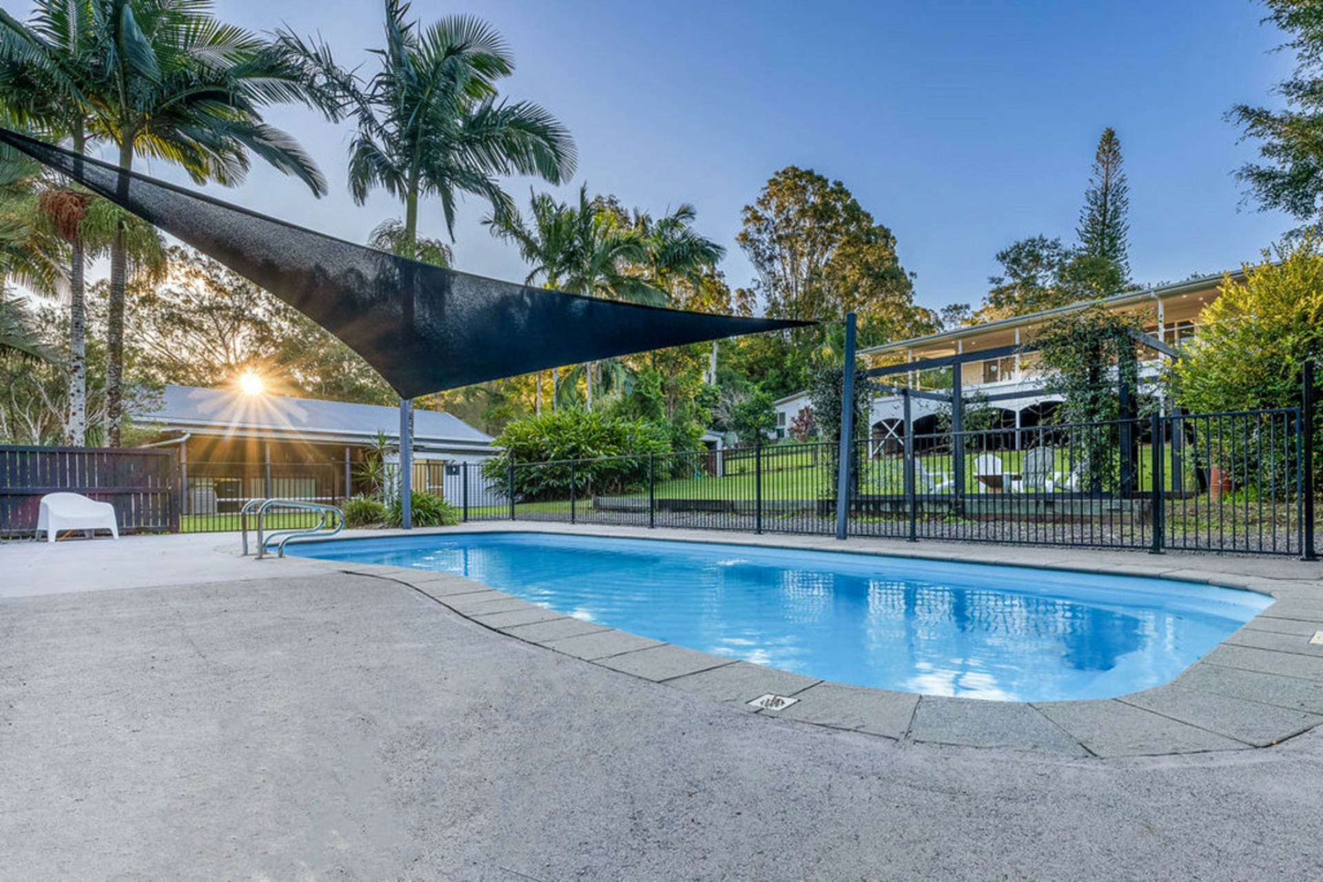 5 Riverview Court, MOOLOOLAH VALLEY