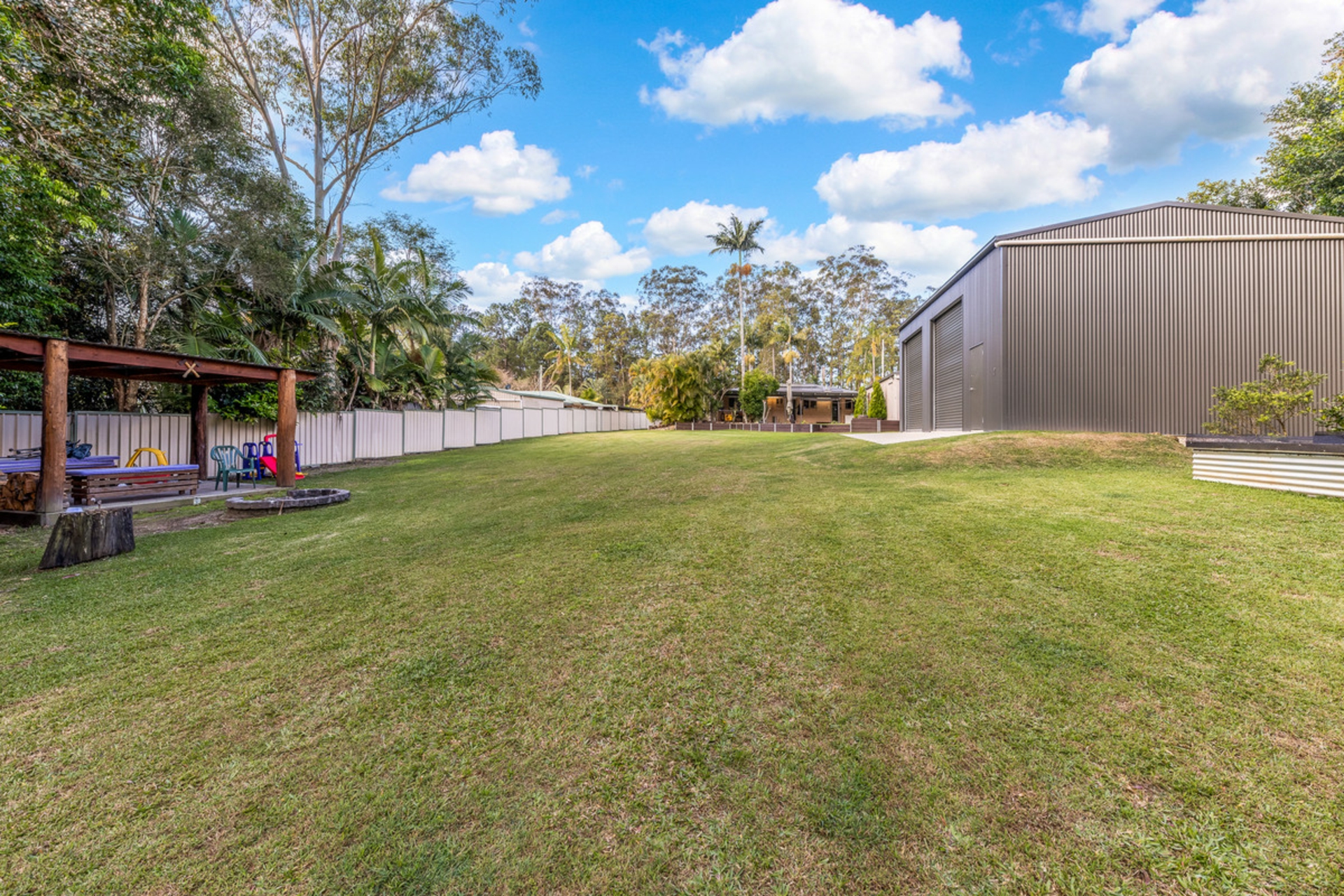 139 Railway Parade, Glass House Mountains
