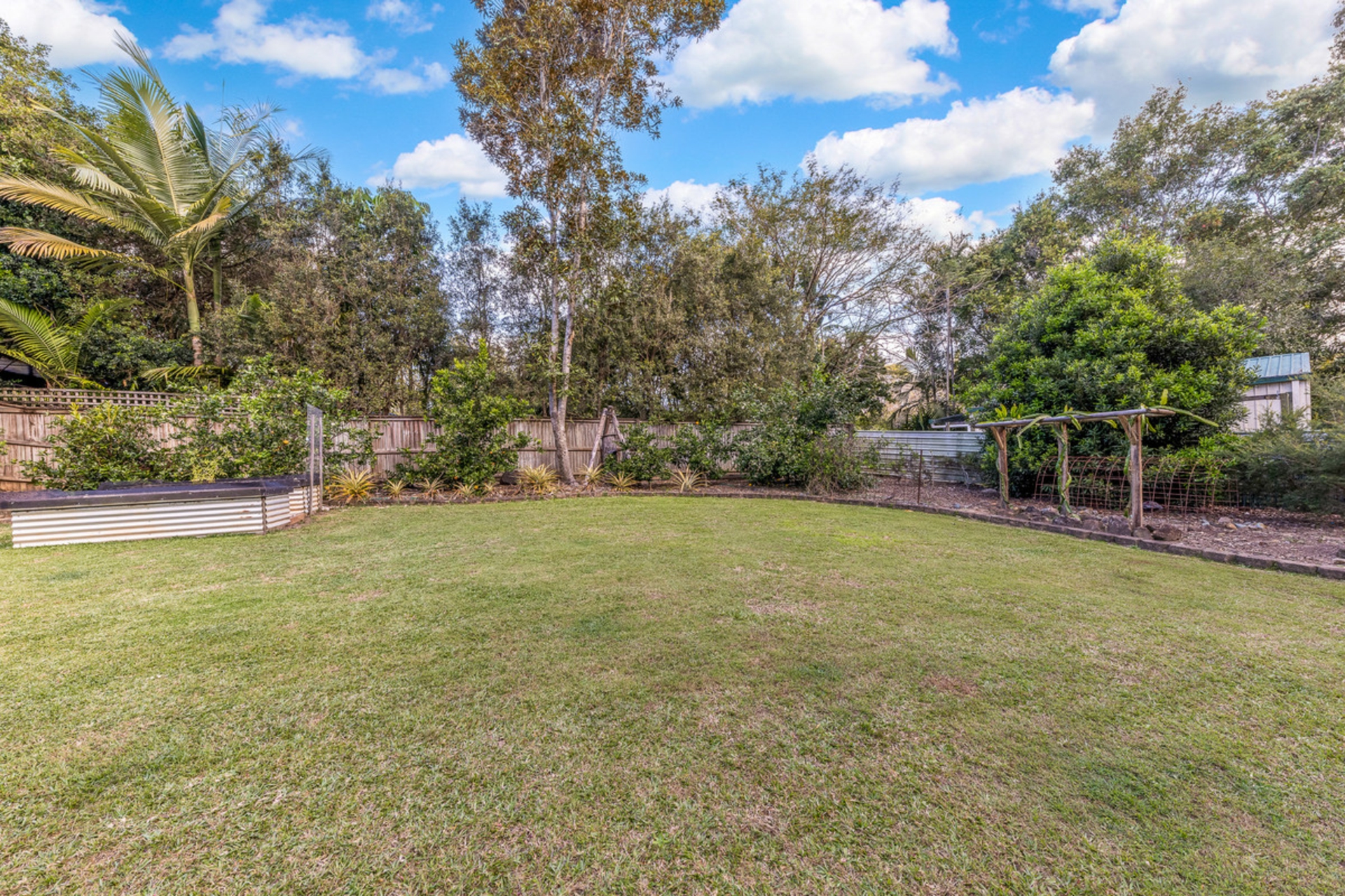 139 Railway Parade, Glass House Mountains